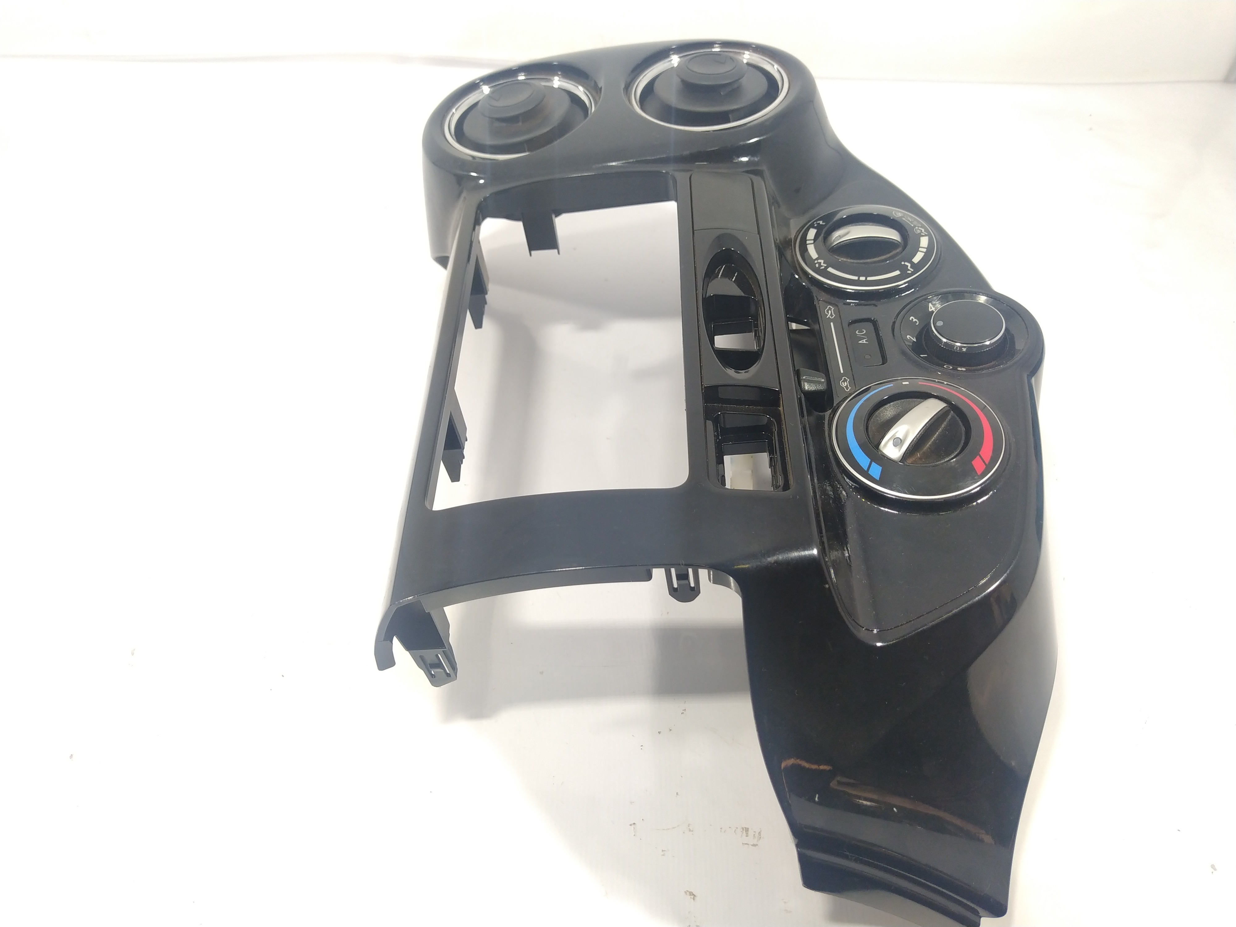 Acabamento Comando De Ar Toyota Etios Xs 2016 554060d530
