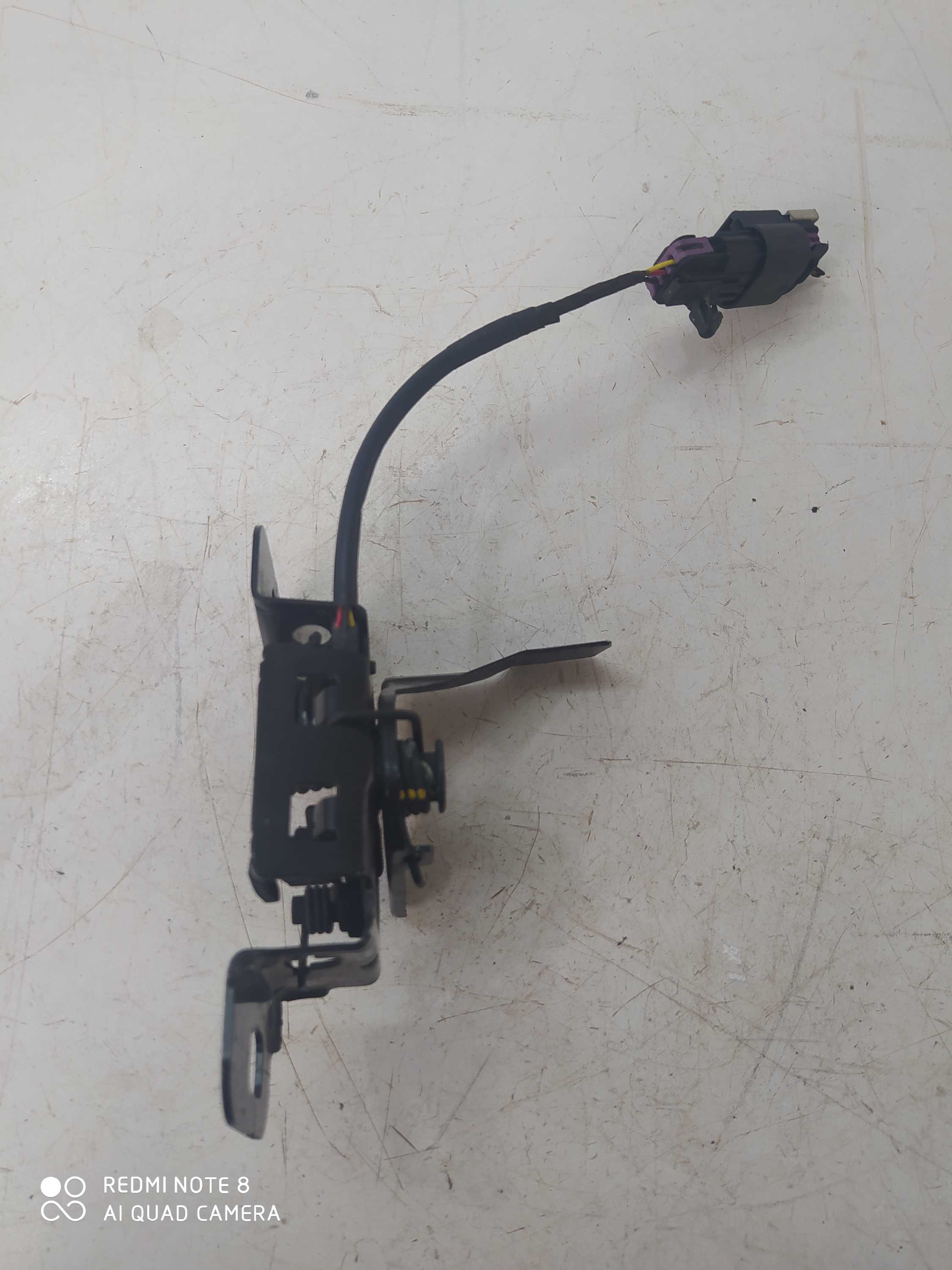 Fechadura Capô Chevrolet Onix Hatch Lt 1.0 2017 52093438 5