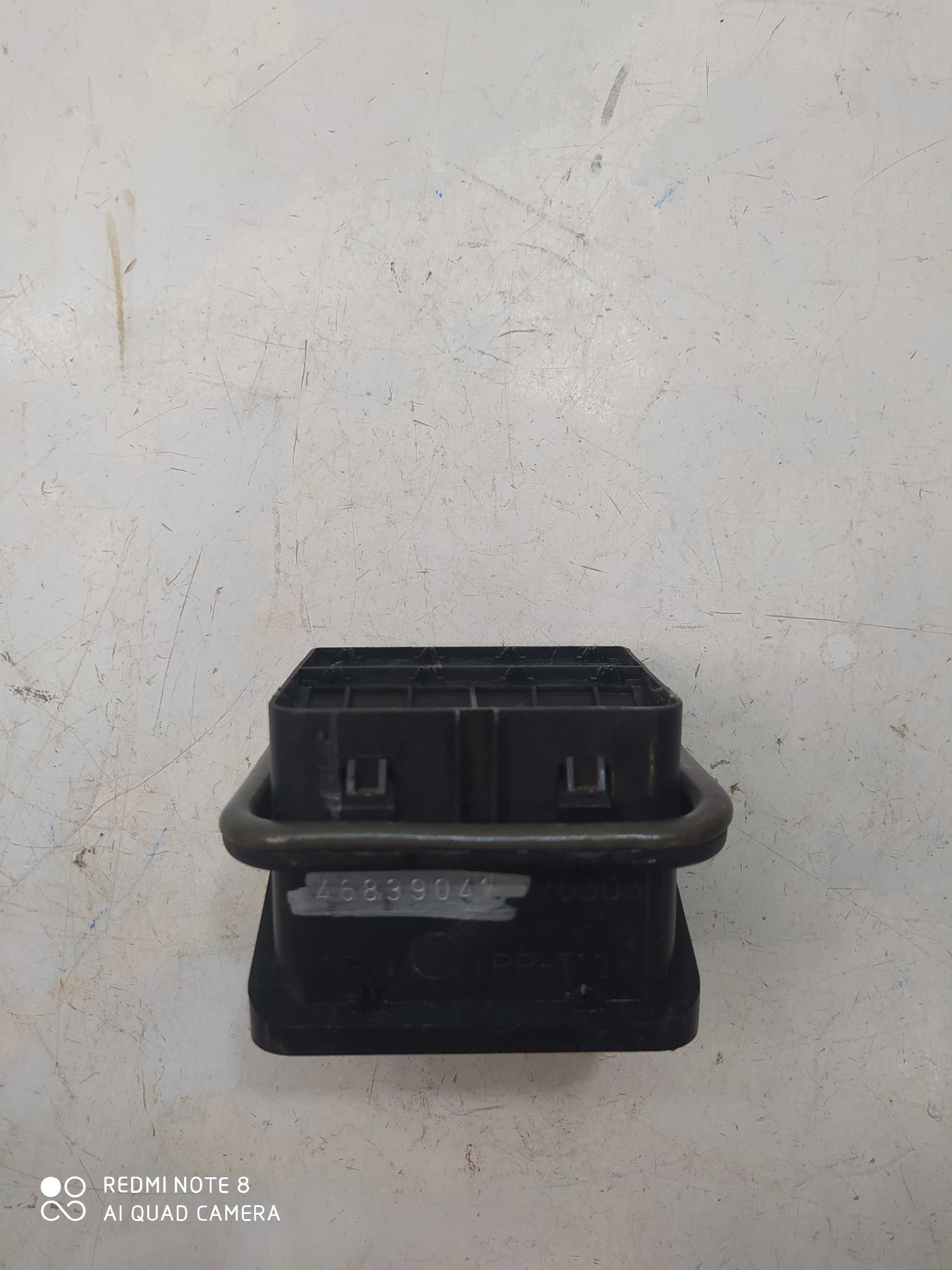 Difusor Ar Carroceria Direito Fiat Uno Vivace 2014 4683904 7