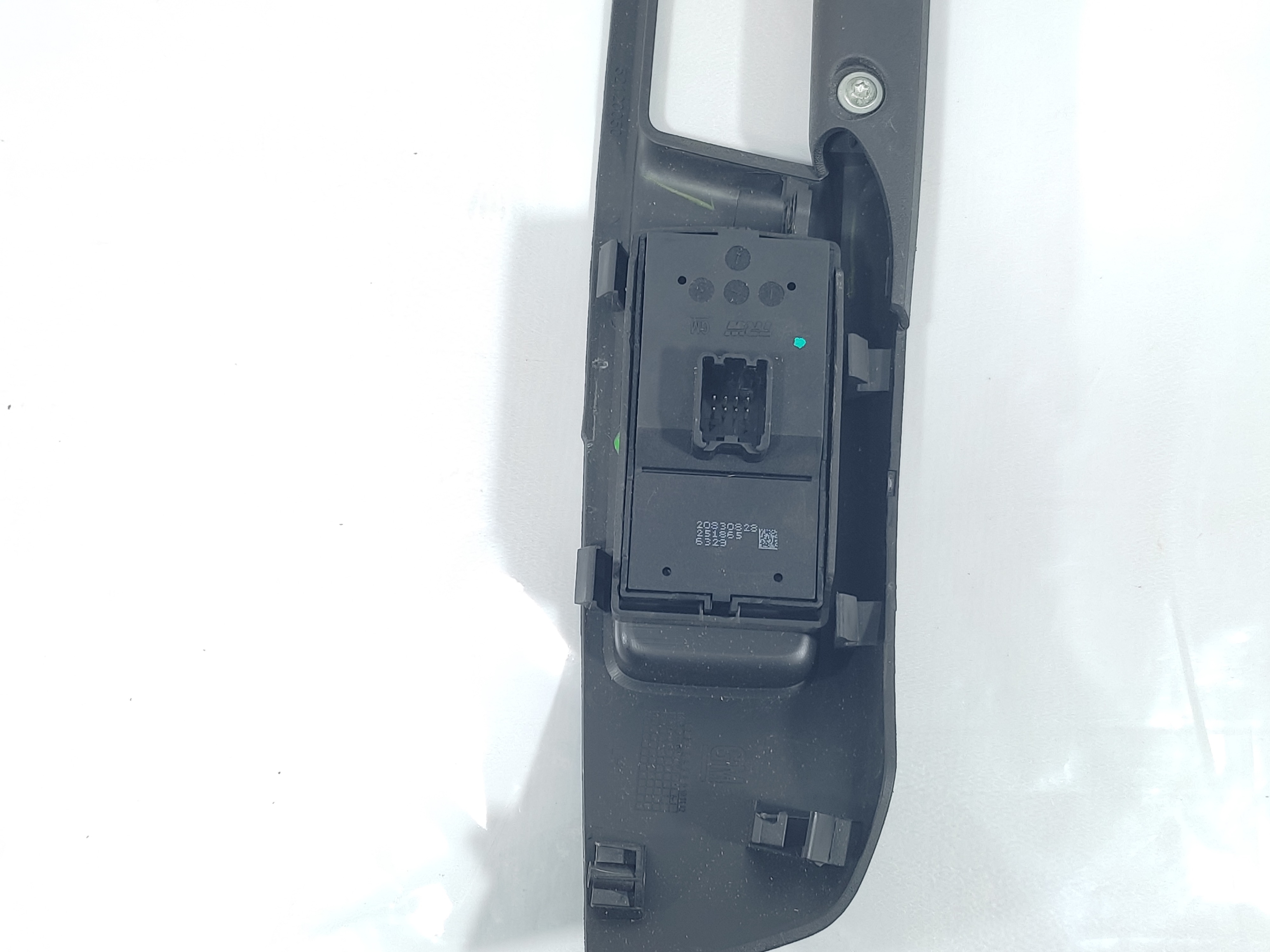 Comando Botão Vidro Elétrico Chevrolet Cobalt 2017 52120050 7