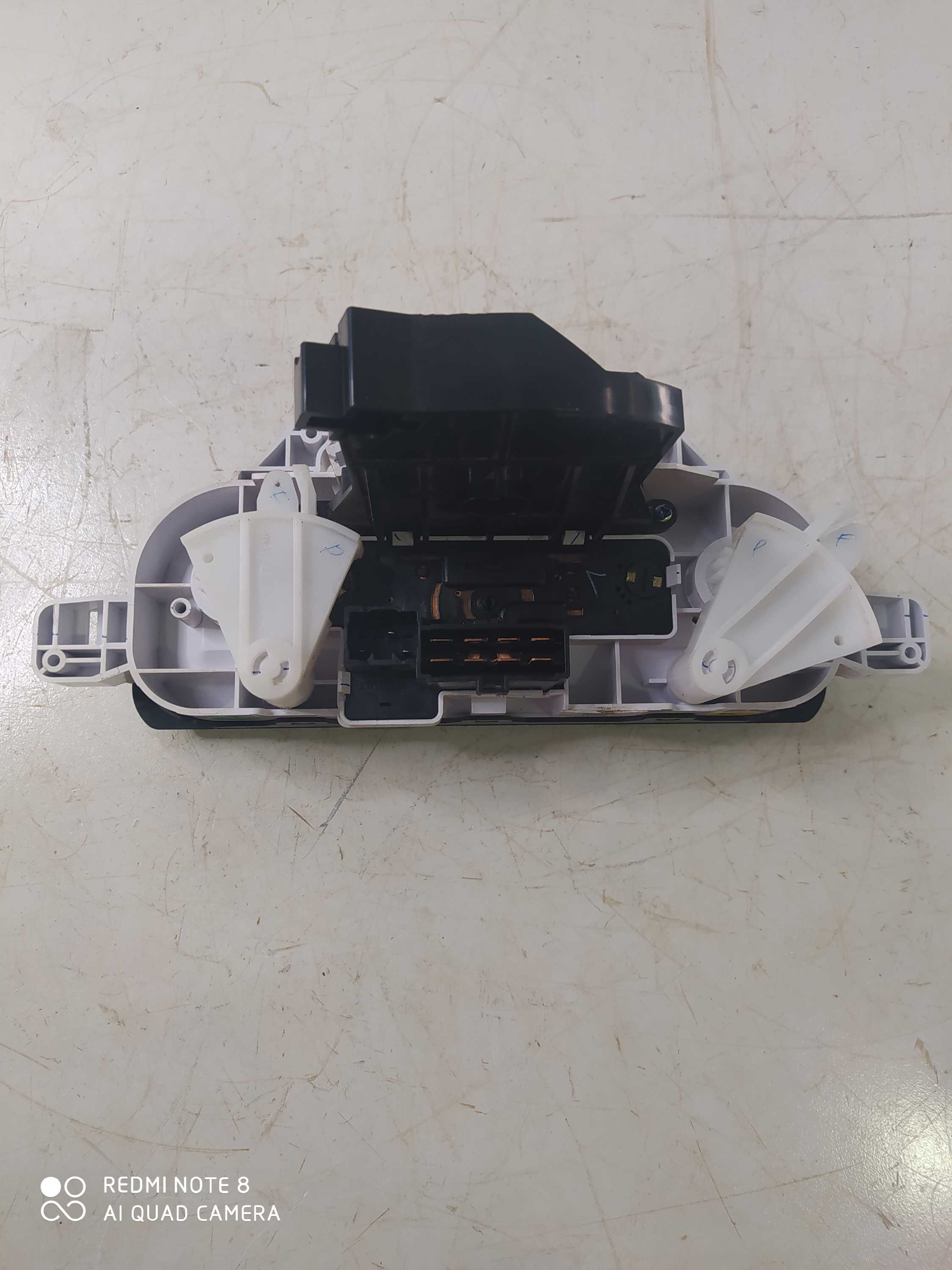 Comando Ar Condicionado Renault Kwid Zen 1.0 2019 Original 2
