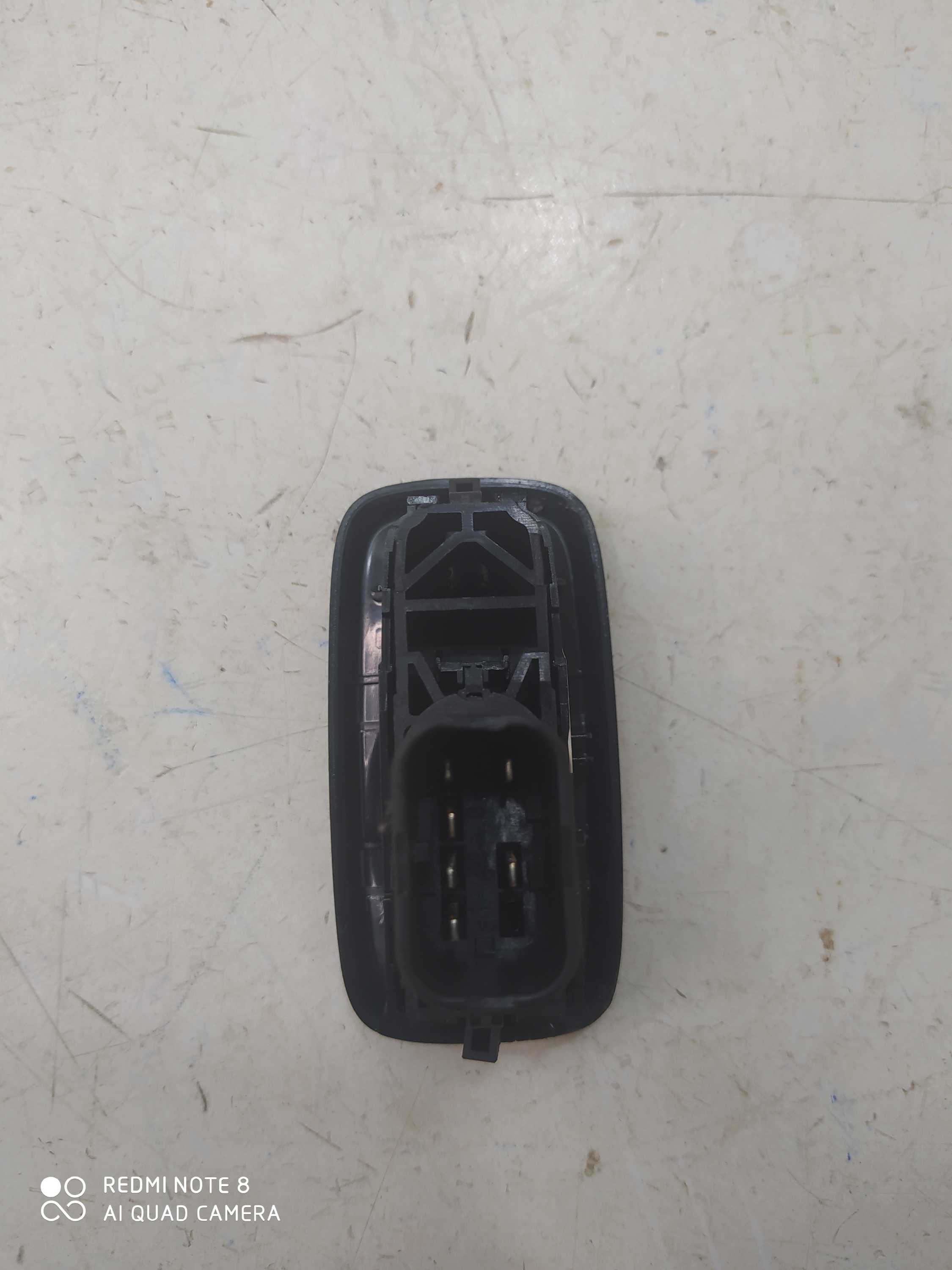 Botão Vidro Elétrico Diant Dir Ford Ka 1.0 2016 Cn1514529