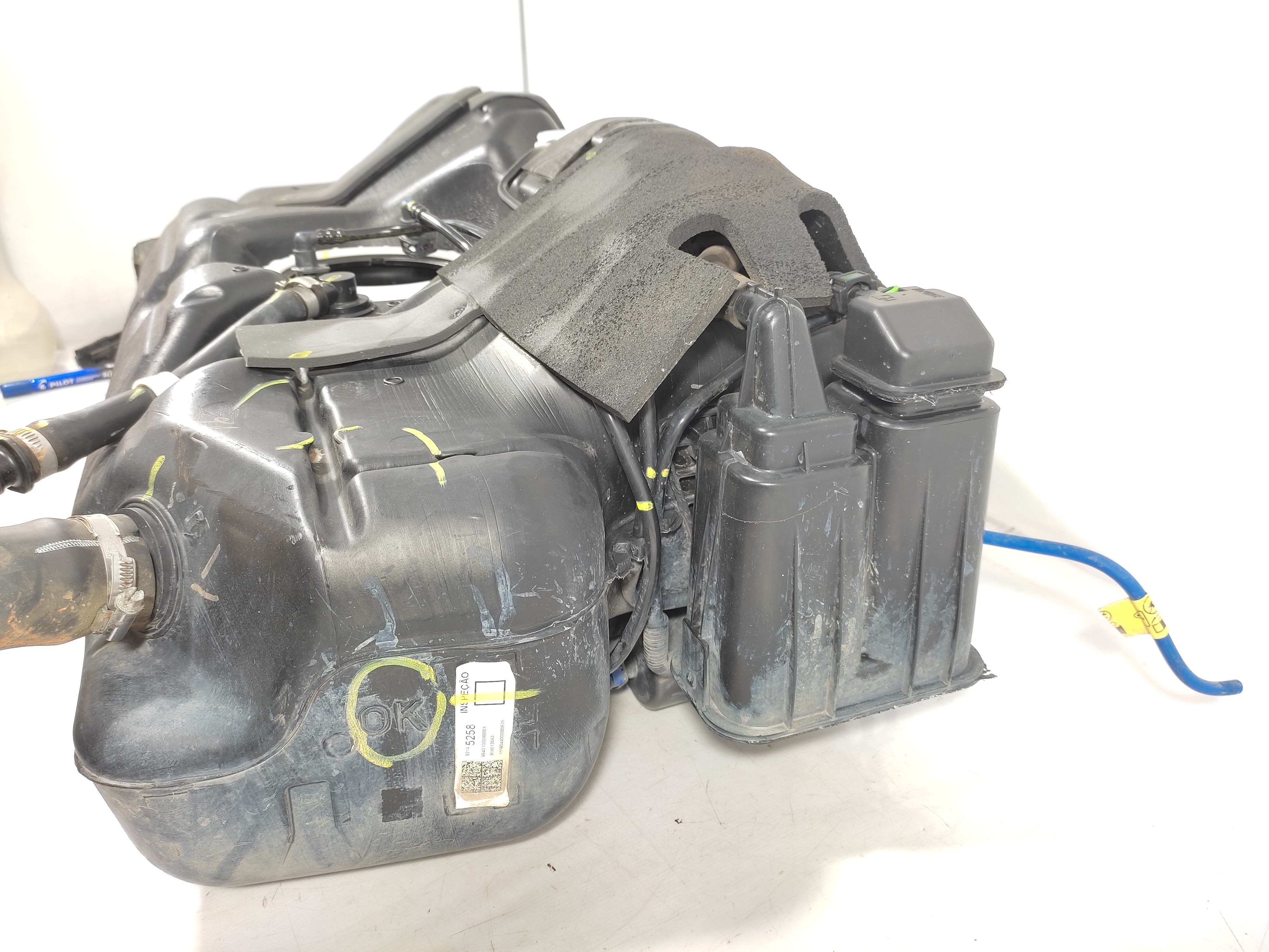 Tanque Combustível Chevrolet Cobalt 1.4 2019 52120895 3