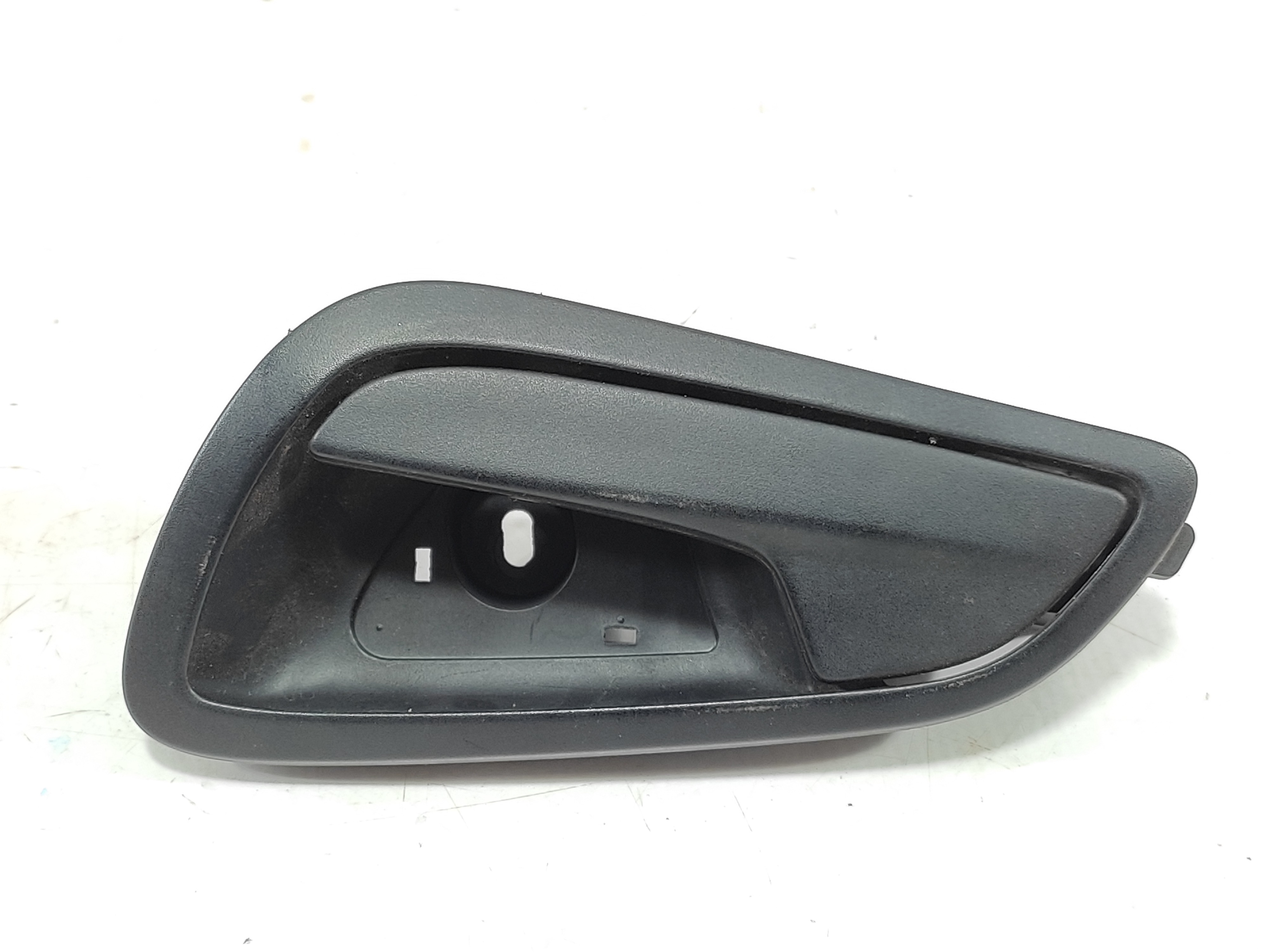 Maçaneta Interna Traseira Esquerda Ford Ka 2015 E3b5a22601  – Preto – Traseira 2