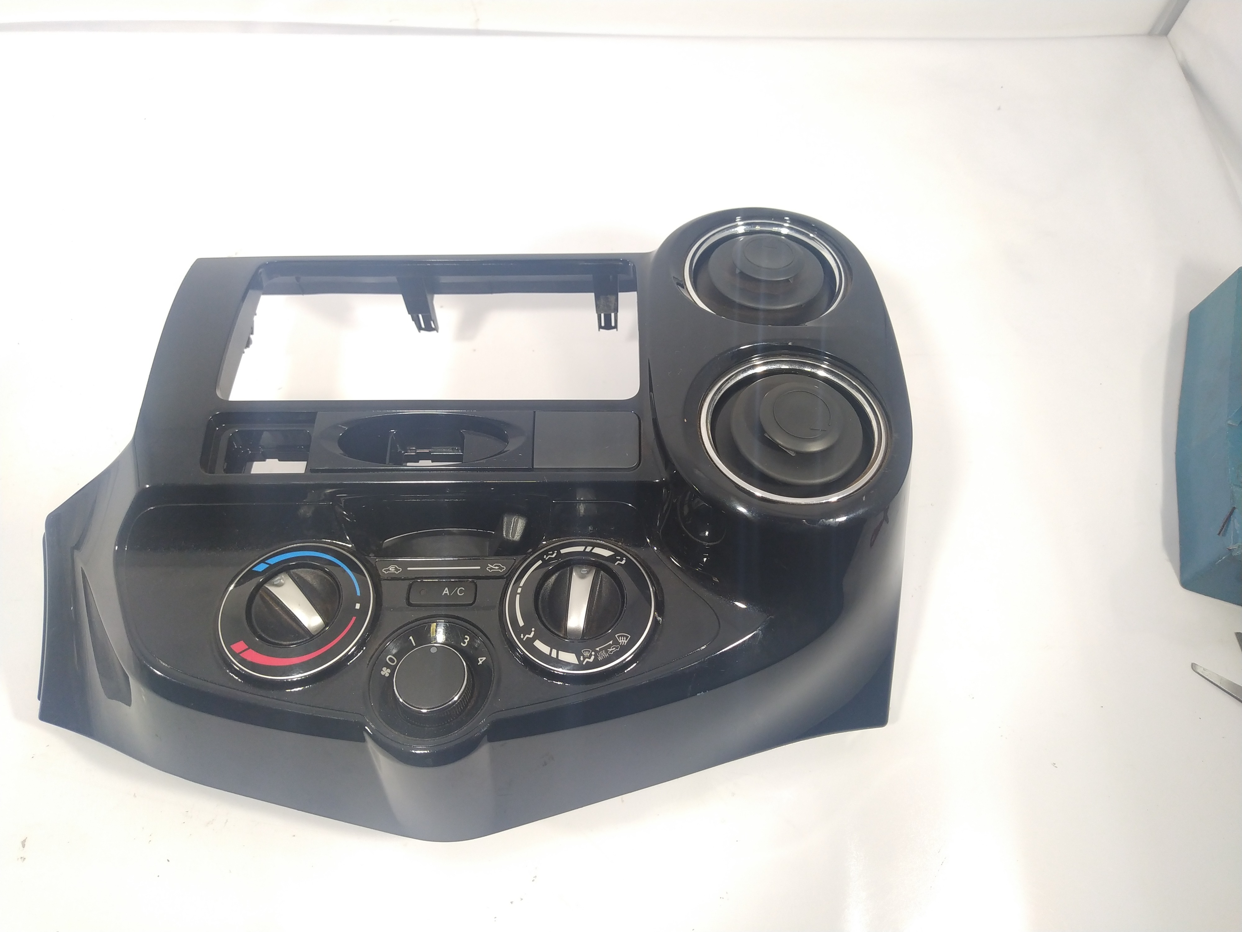 Acabamento Comando De Ar Toyota Etios Xs 2016 554060d530 6