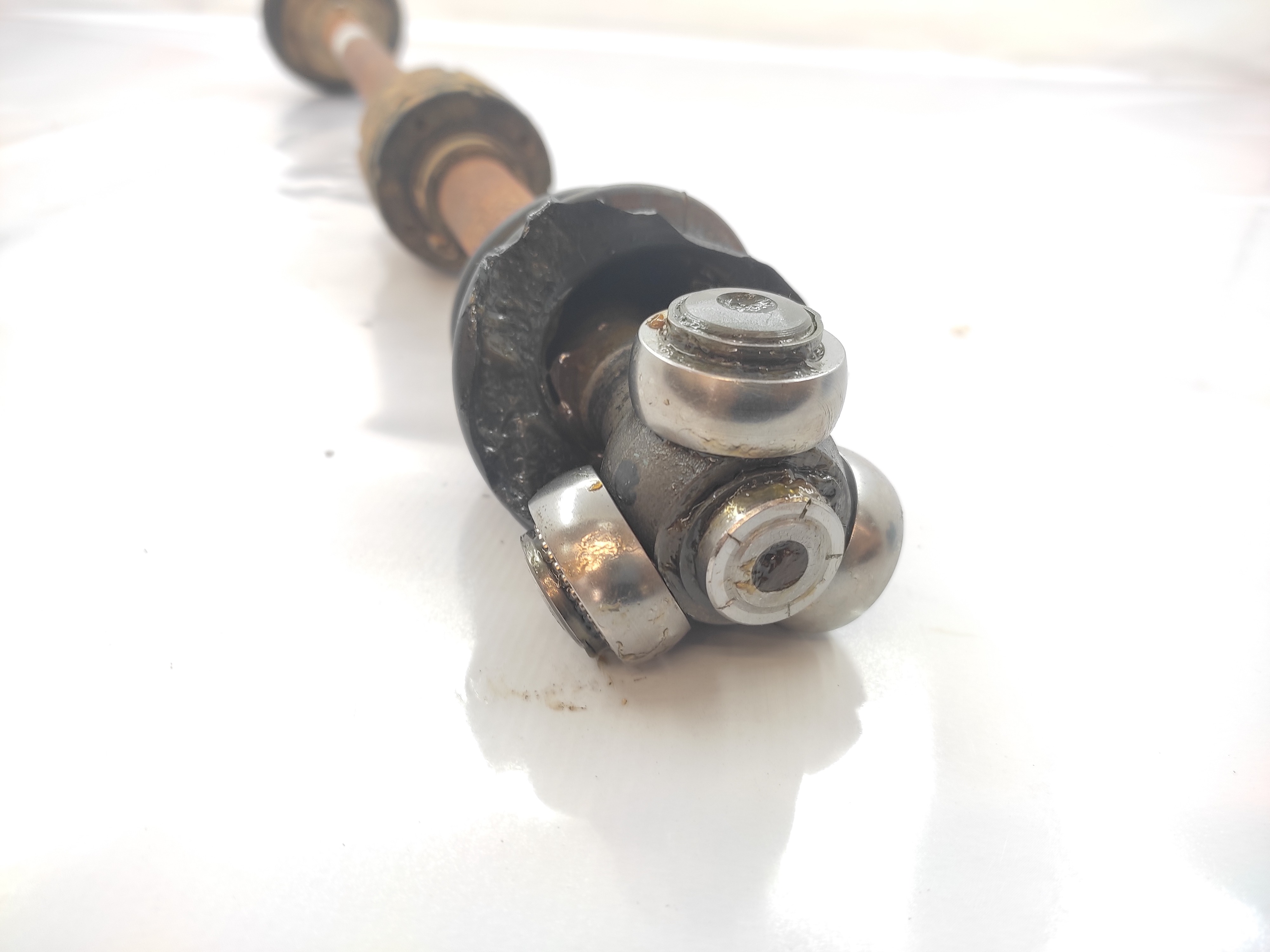 Semi- Eixo L/direito Toyota Etios Xs 1.5 2016 434100d270 5