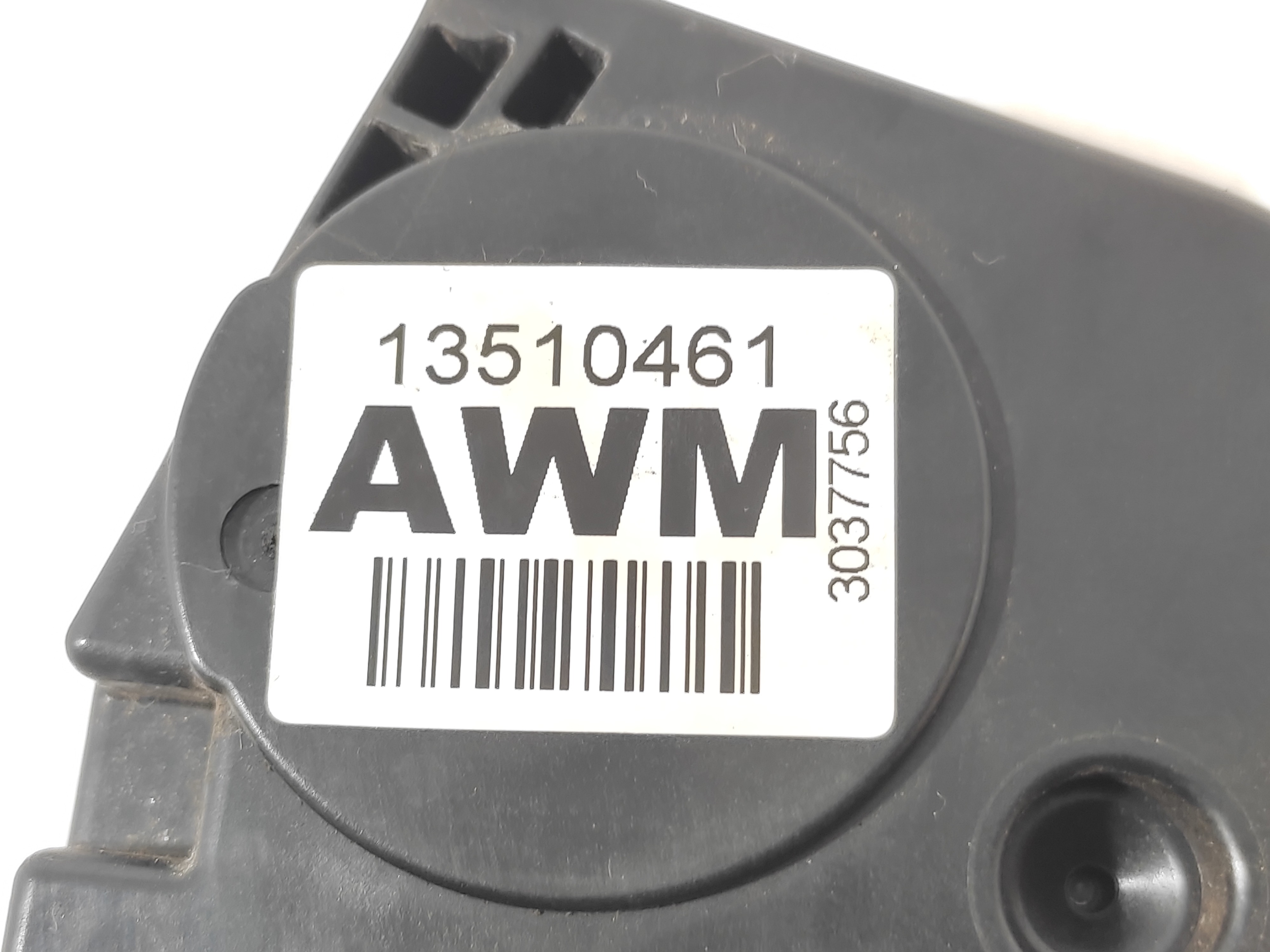 Fechadura Dianteira Direita Chevrolet Cobalt 2017 13510461