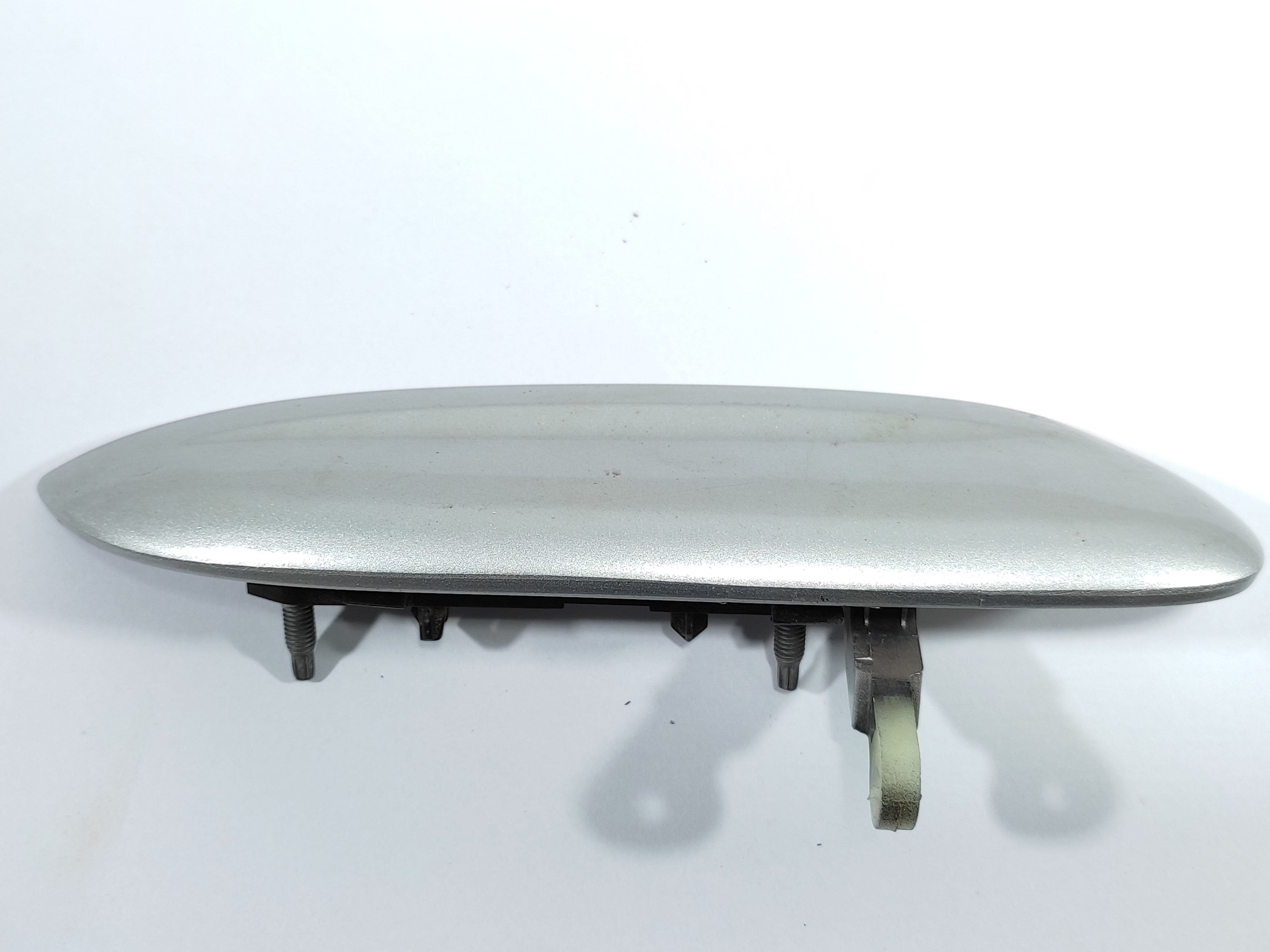 Maçaneta Traseira Direita Chevrolet Cobalt 2019 52045796  Traseira 3