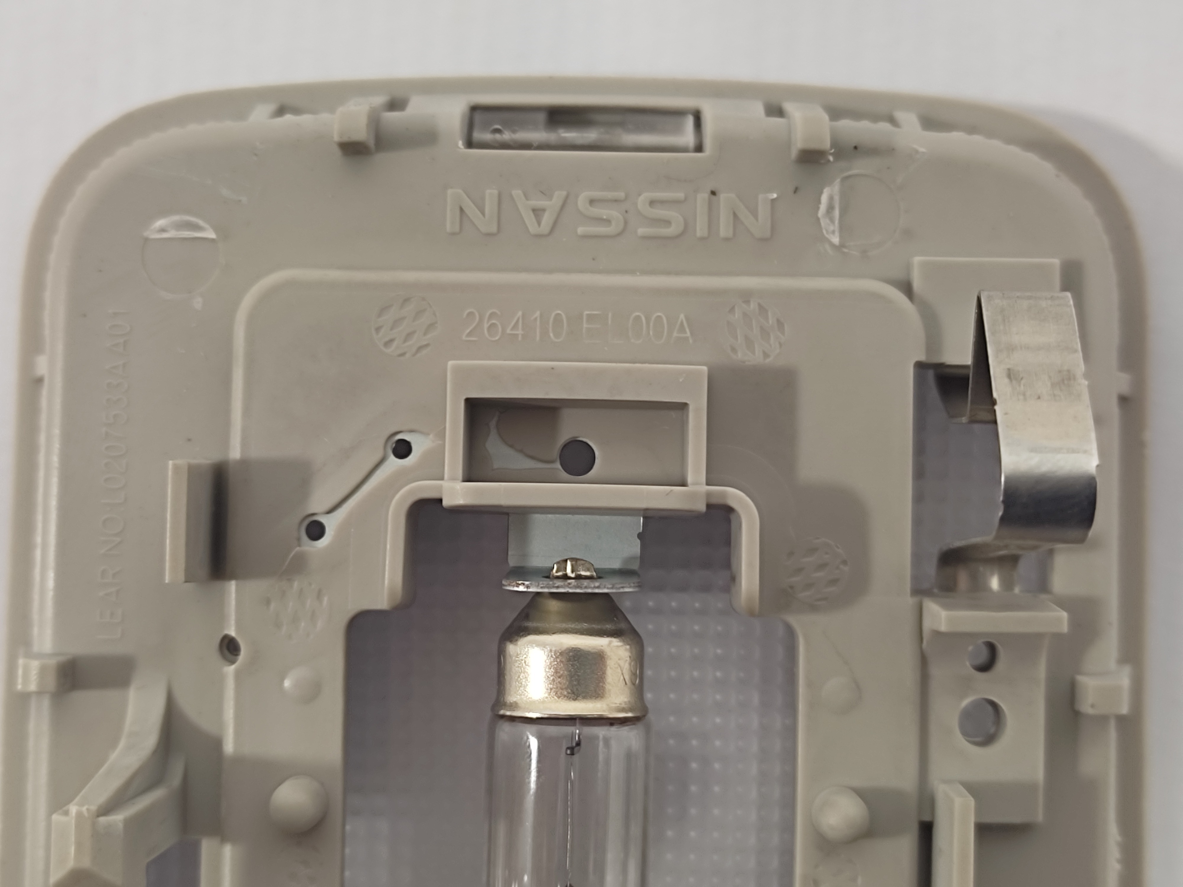Luz De Teto Nissan Versa 2017 26410el00a 6