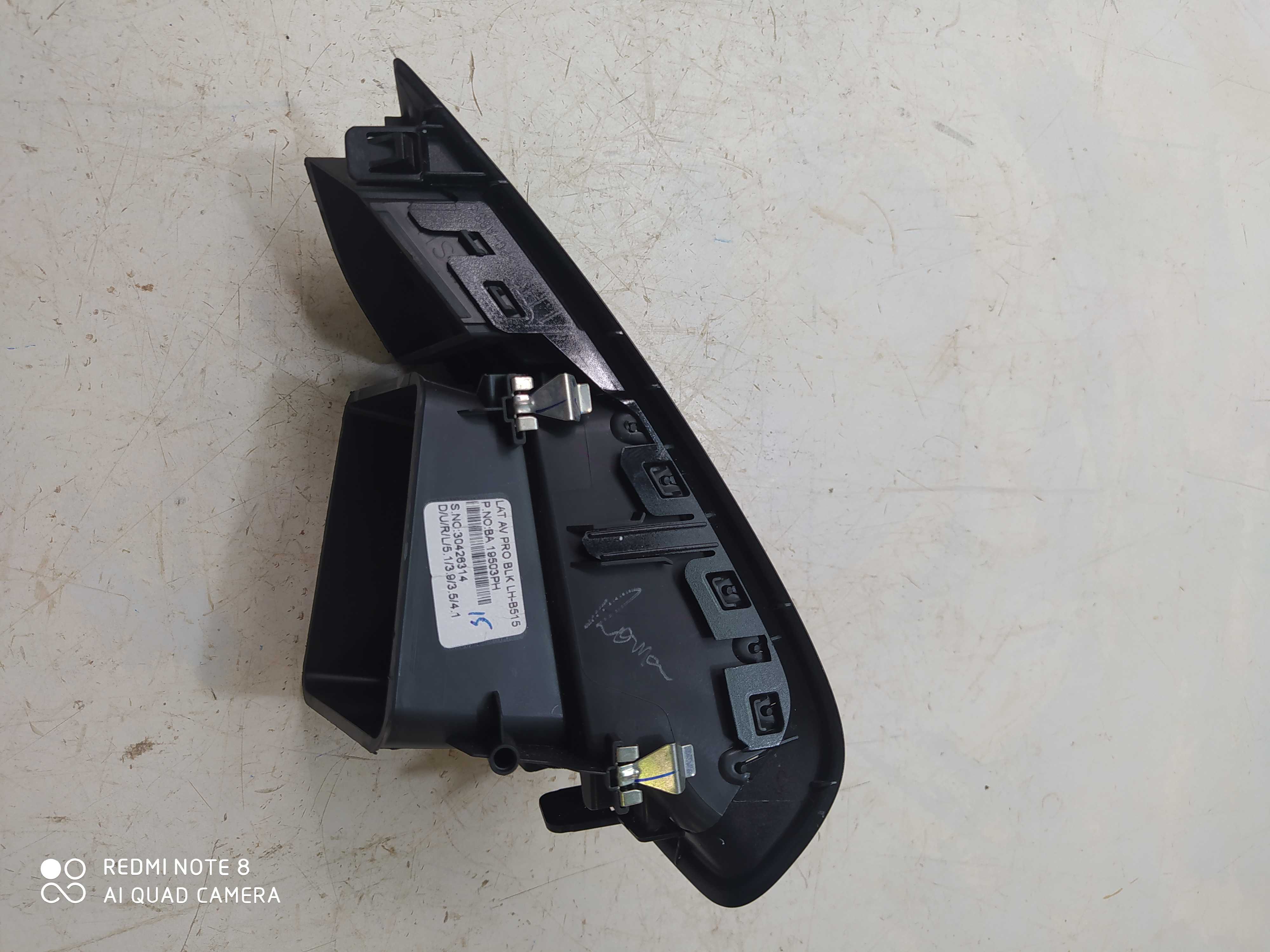 Difusor Lateral Esquerdo Ford Ecosport 2014 5