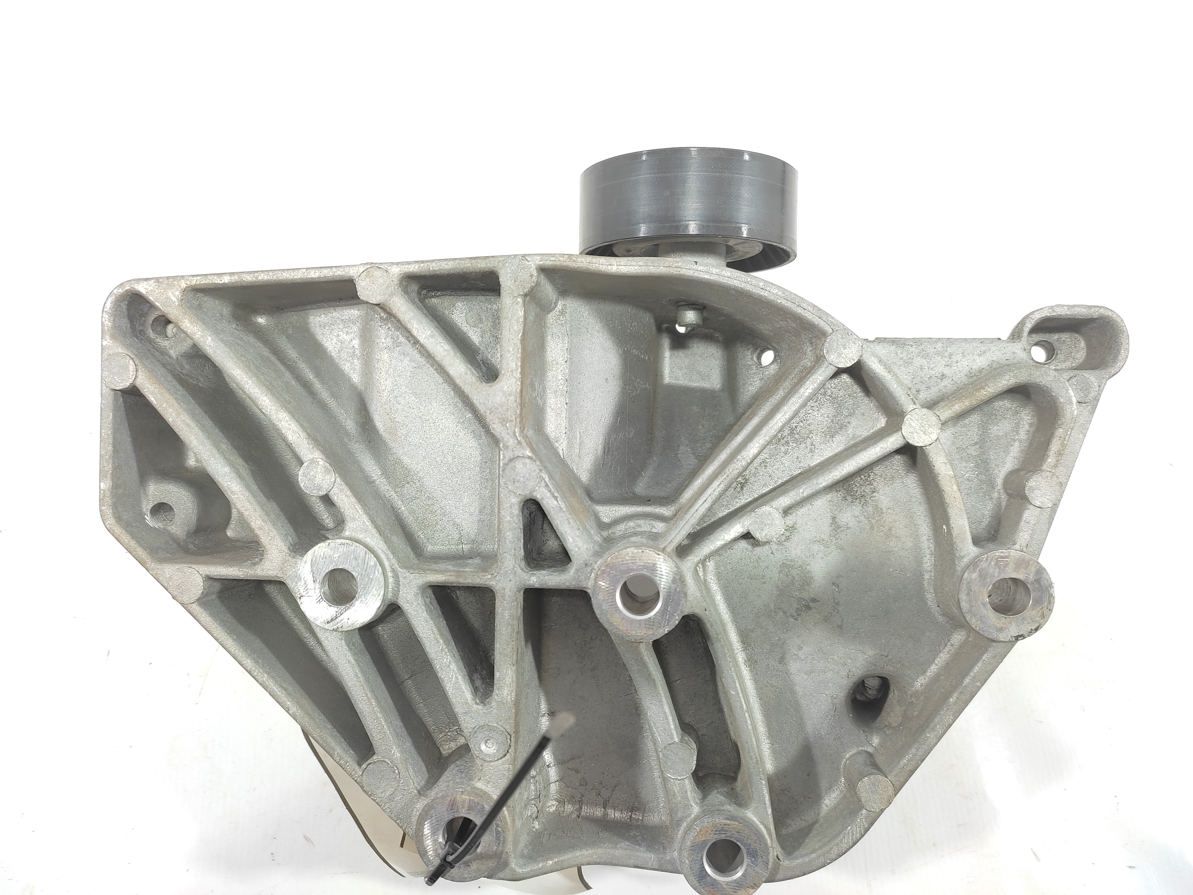 Suporte Compressor Ar Chevrolet Onix 1.0 2017 24582632 6