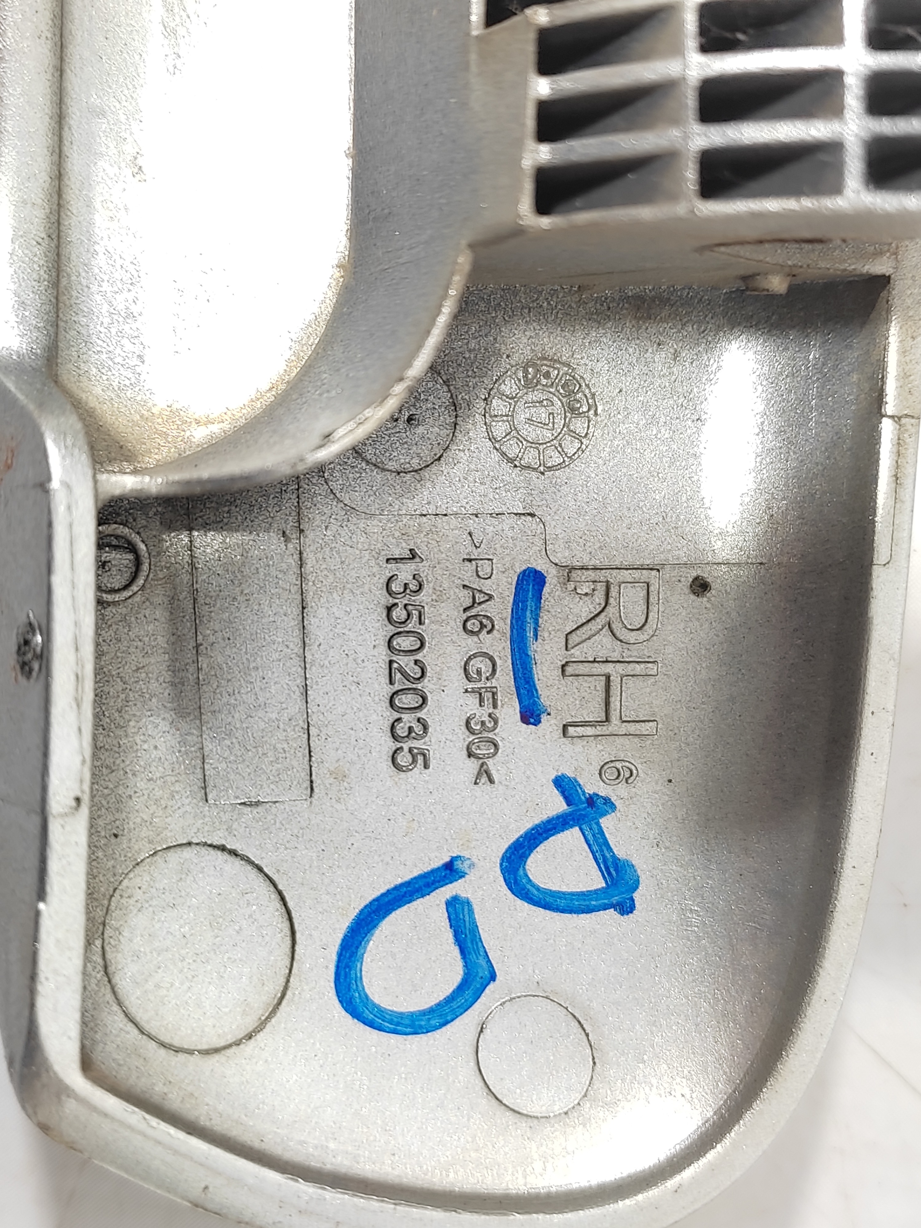 Maçaneta Externa Dianteira Direita Gm Cobalt 2017 13502035 Dianteira 4