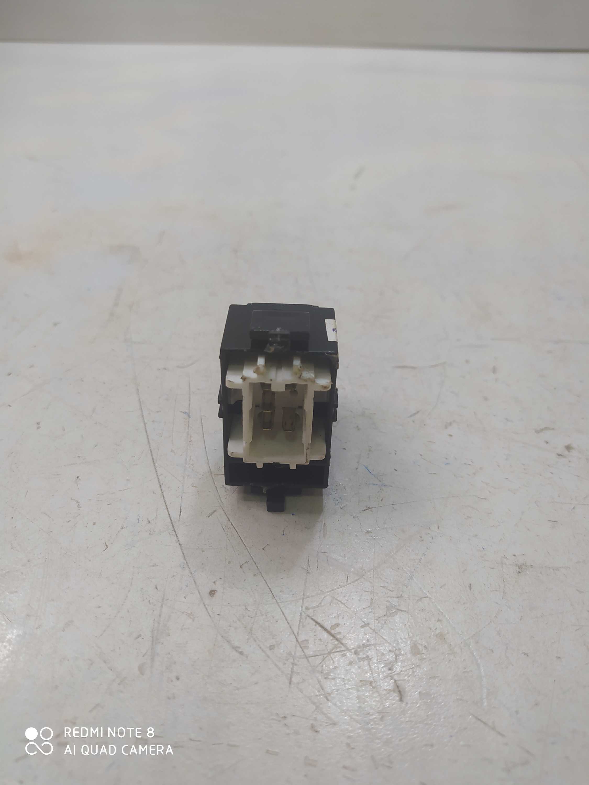 Botão Vidro Elétrico Diant Direito Toyota Corolla Xli 2004 4