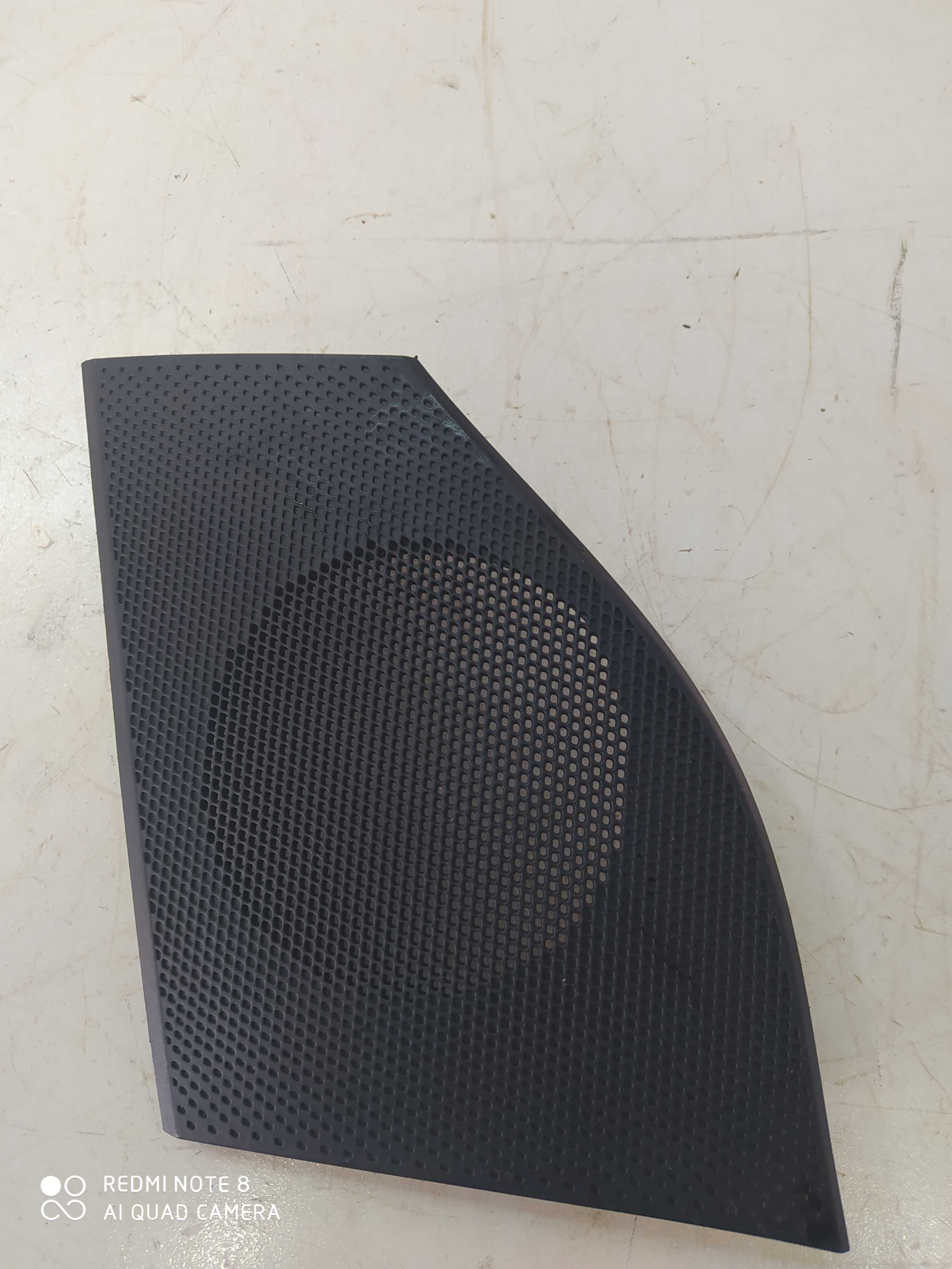 Tela Alto Falante Lado Esquerdo Renault Kwid Zen 1.0 2019 Preto 3
