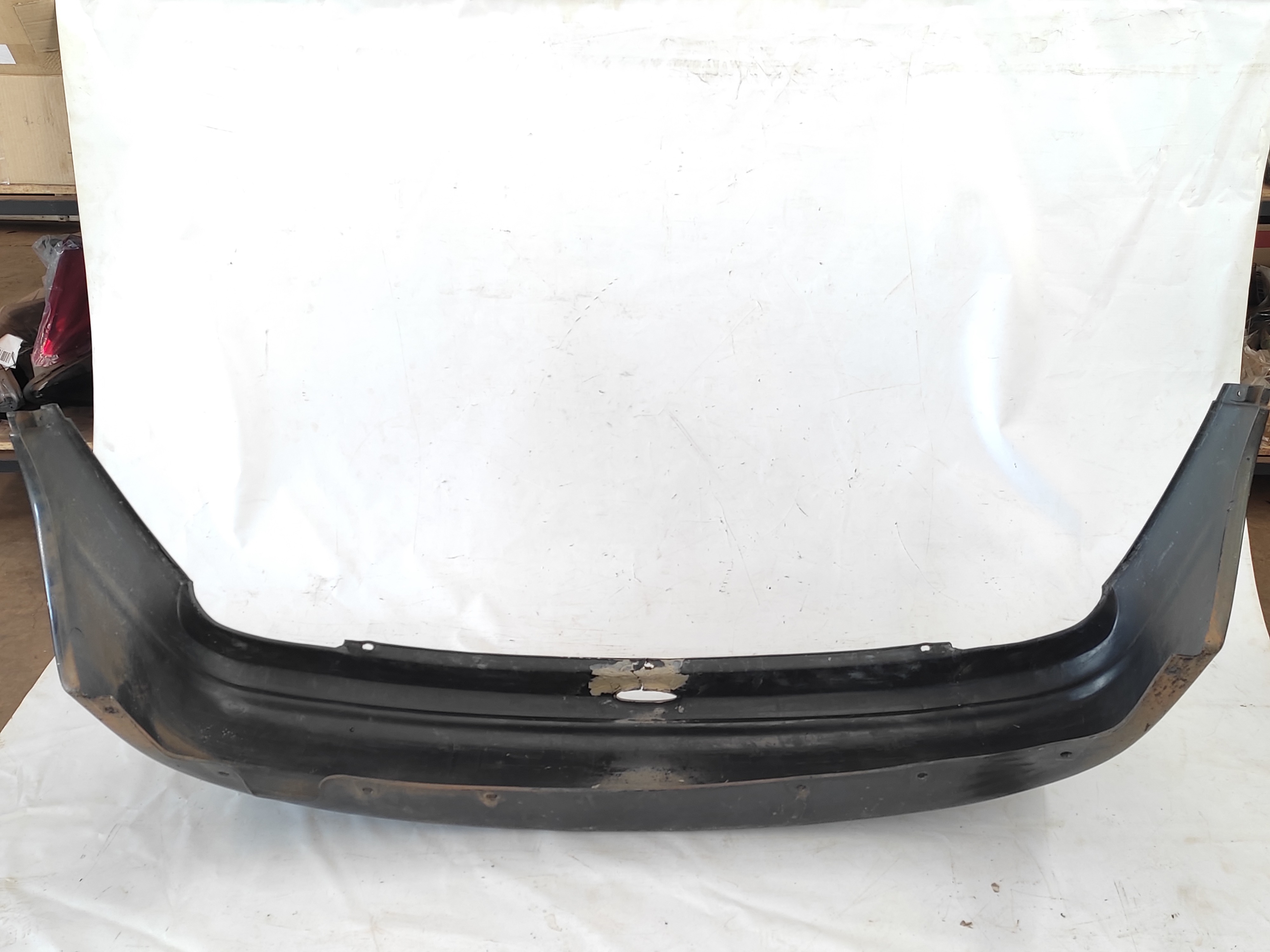 Parachoque Traseiro Gm Chevrolet Corsa Sedan  2002 Avaria