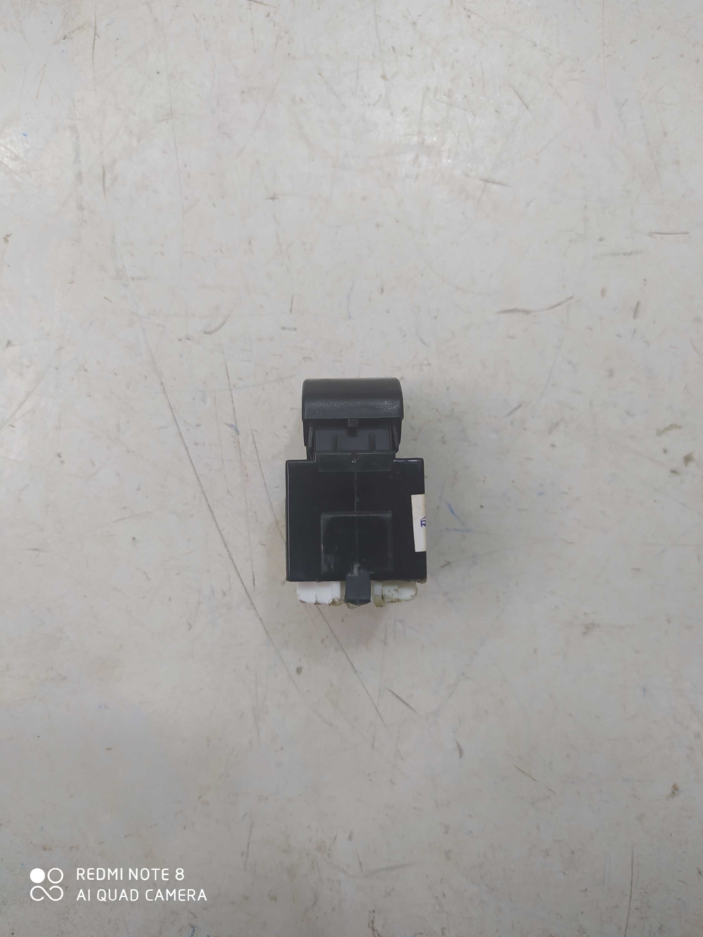 Botão Vidro Elétrico Diant Direito Toyota Corolla Xli 2004 2