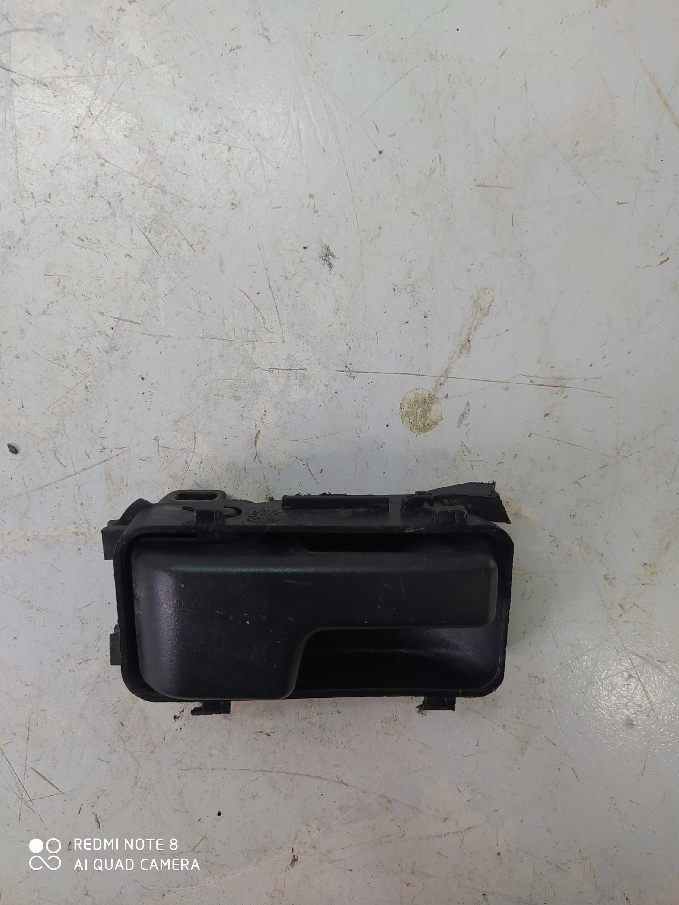 Maçaneta Interna Dianteira Direita Fiat Uno Mille 1.0 2011 Preto Dianteira 6