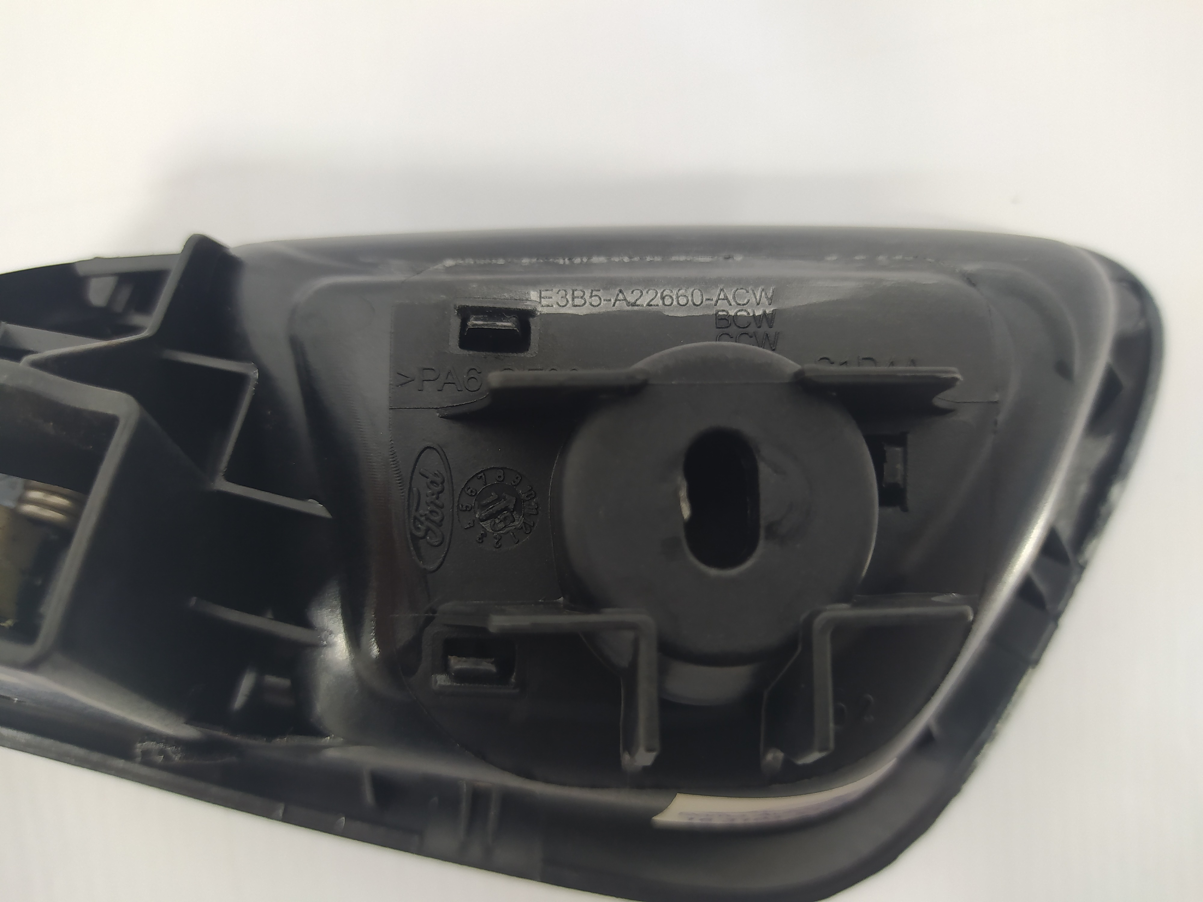 Maçaneta Interna Lado Direito Ford Ka E3b5a22660acw – Preto – Dianteira 4