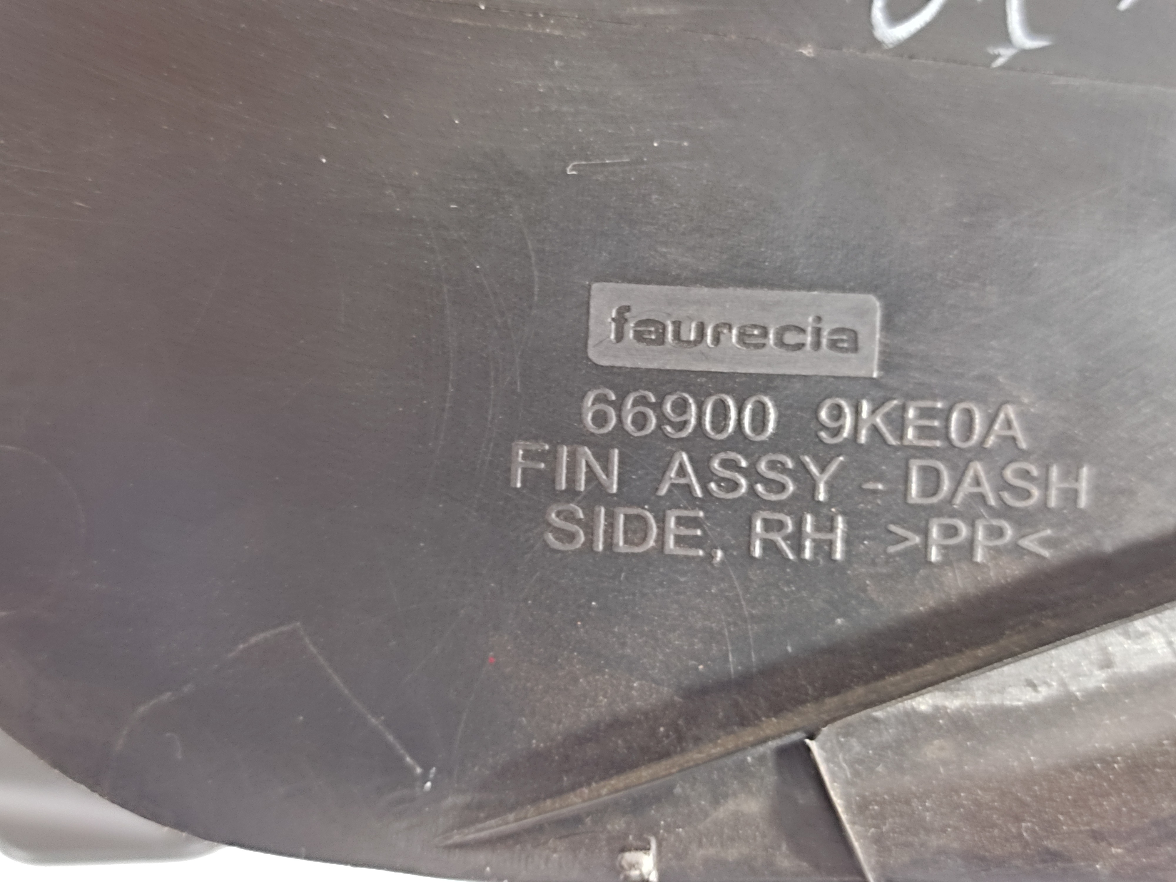 Jogo Soleira Porta Direita Nissan Versa 2017 669009ke0a 5