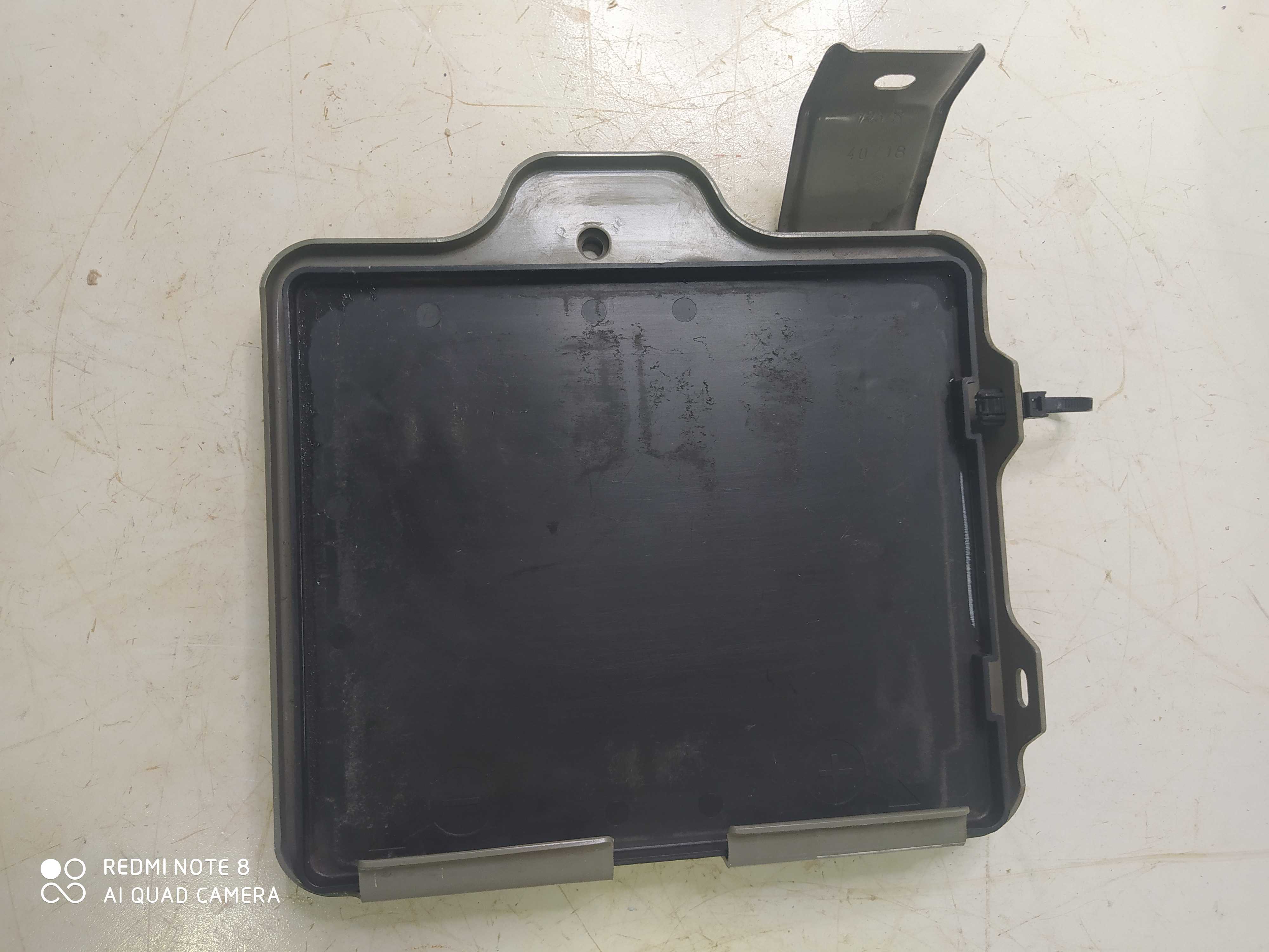 Suporte Caixa Da Bateria Renault Kwid Zen 1.0 2019 Original 3