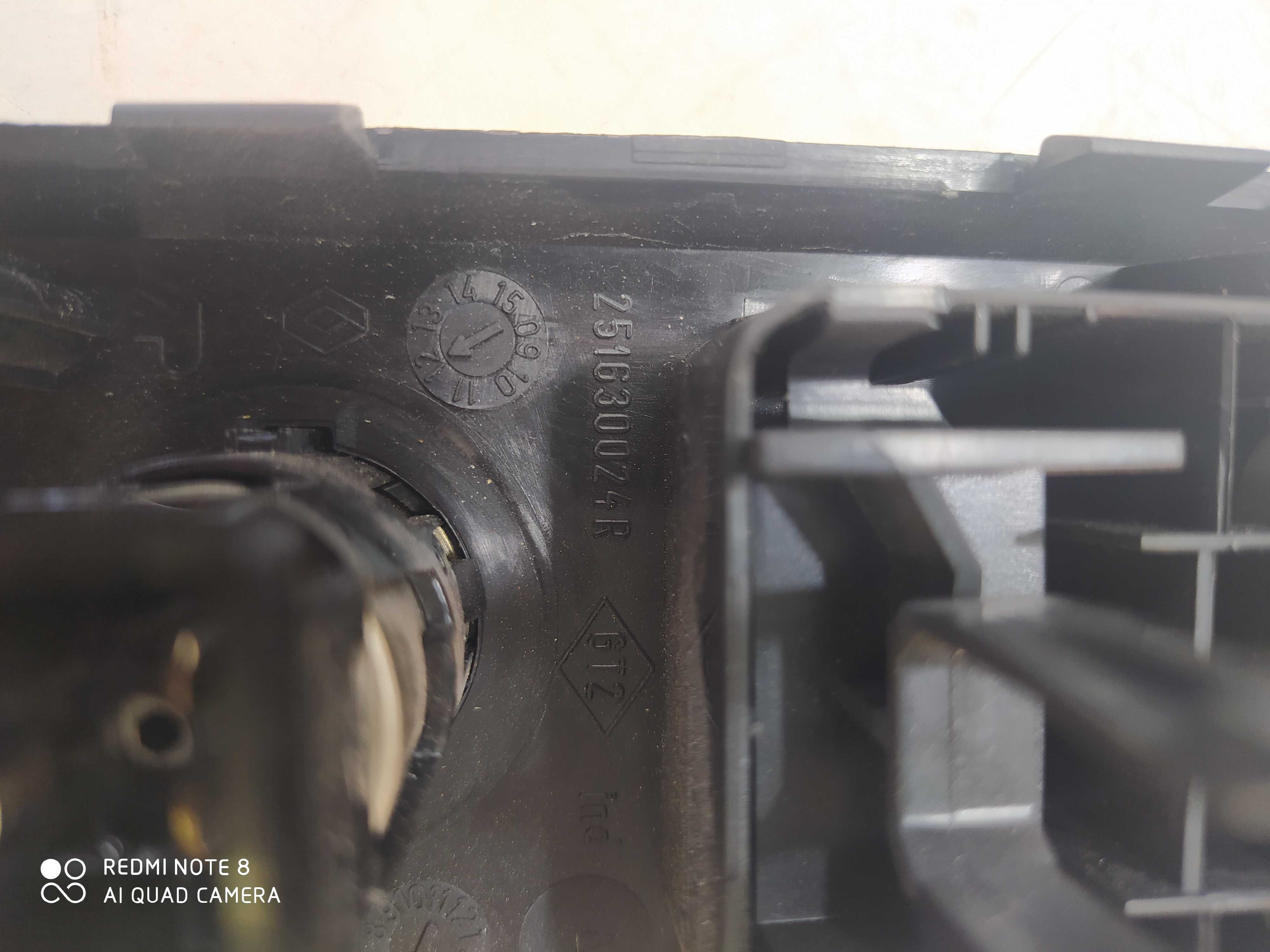 Botão Comando Tração 4×4 Renault Duster 2012 251630024r 6