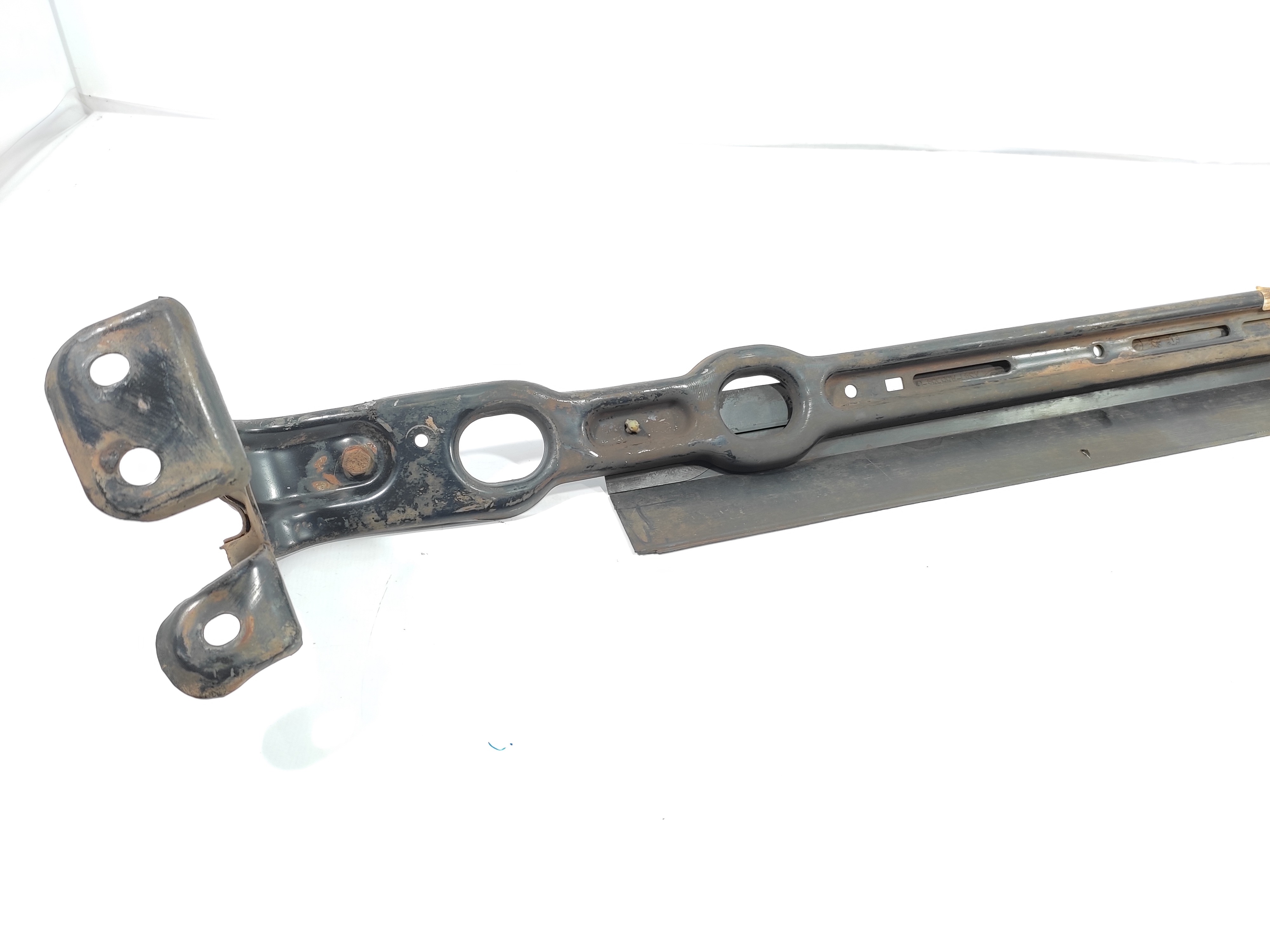 Travessa Inferior Radiador Ford Focus 2001 98ab8a297ak Orig 4