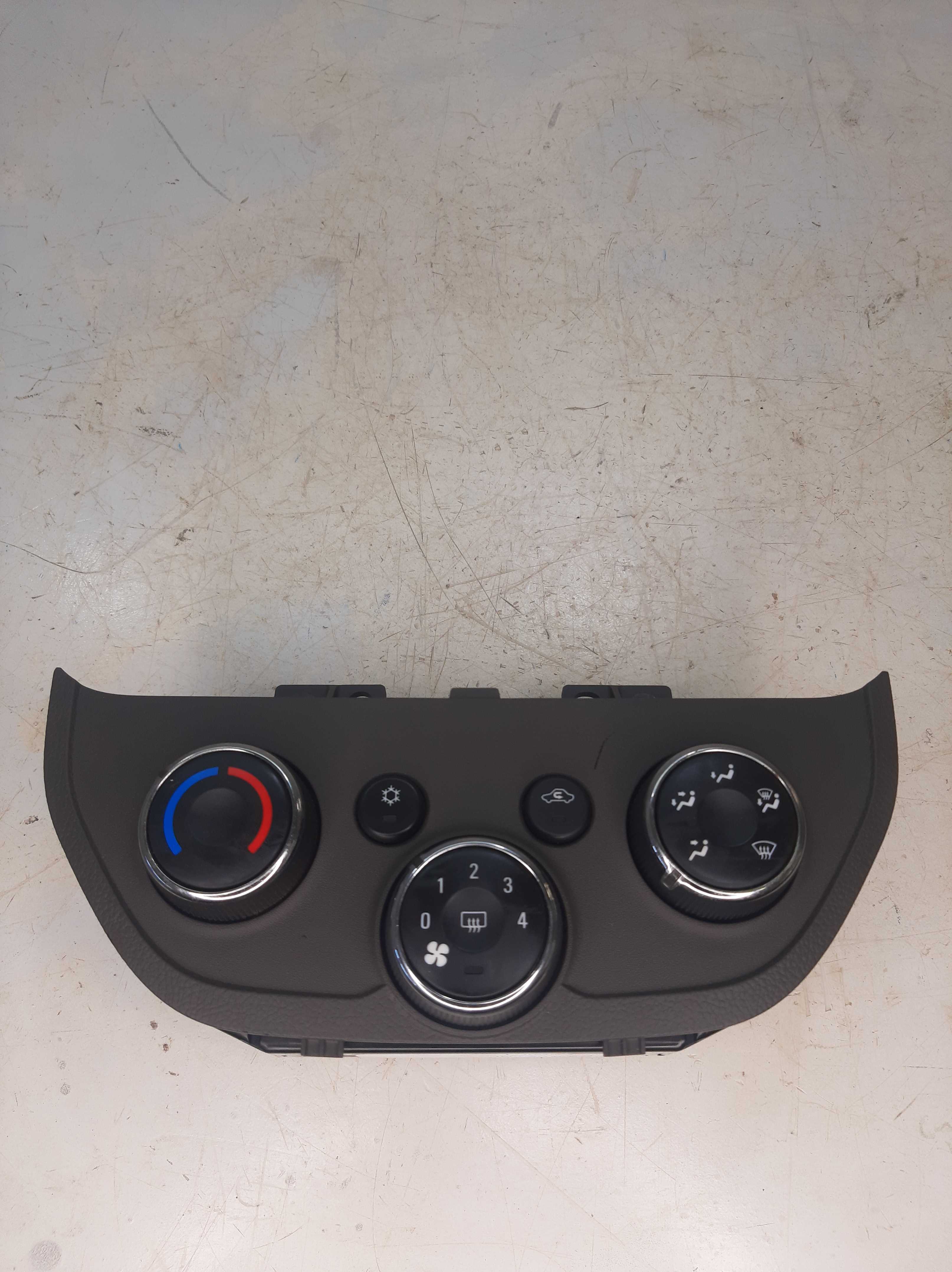 Comando Ar Condicionado Chevrolet Cobalt 1.4 2012 94745780 6
