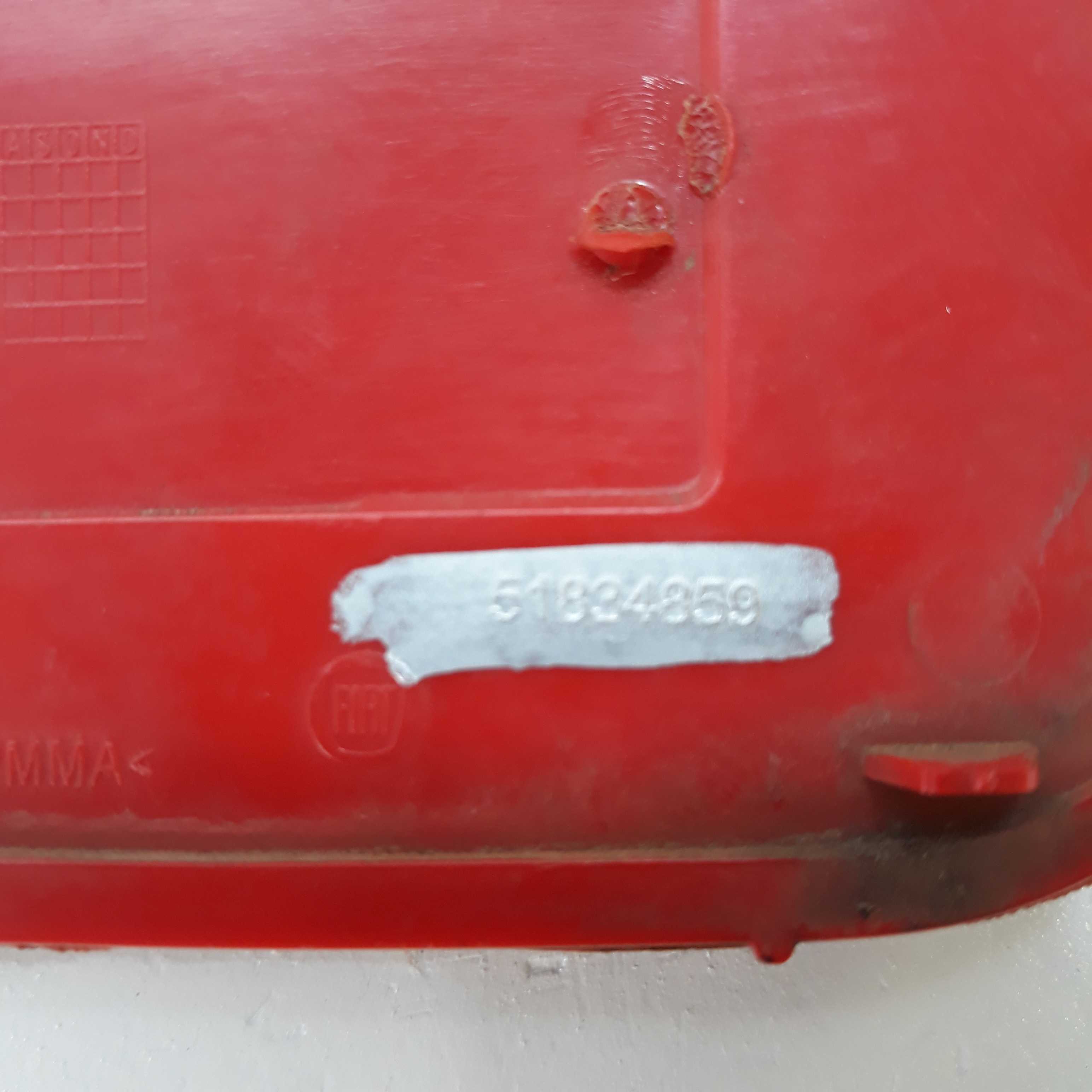 Refletor Olho Gato Direito Fiat Uno Vivace 2014 51834859 Vermelho 7