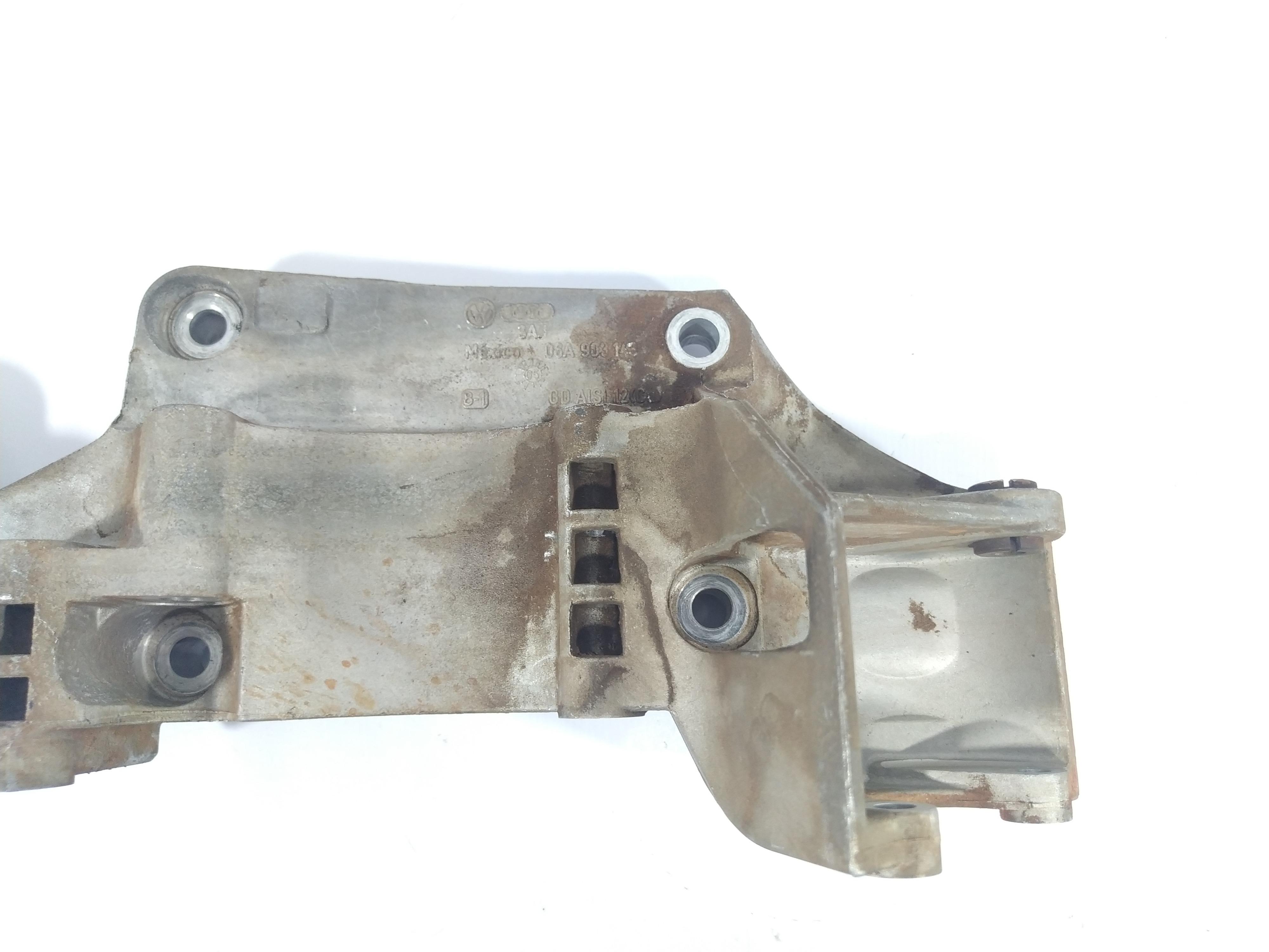 Suporte Alternador Audi A3 1.8 2006 06a903143 Original 2