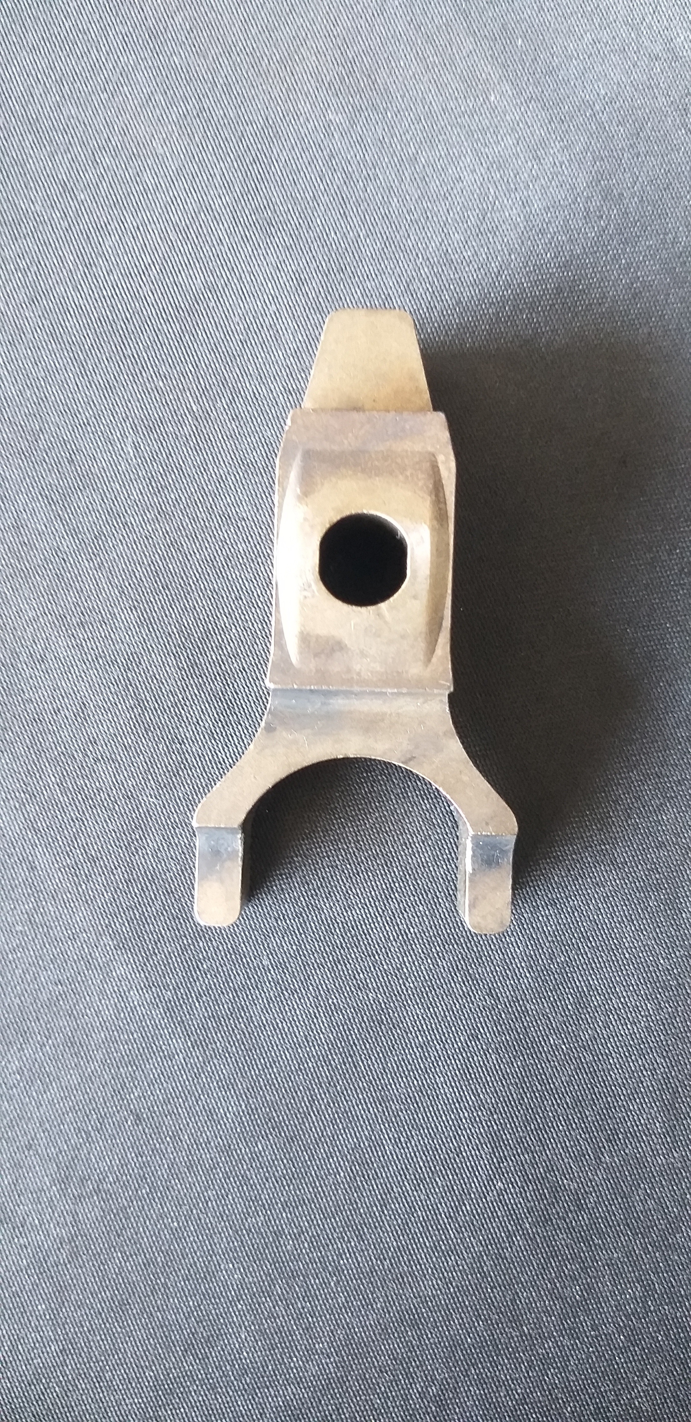 CAVALETE UNIDADE INJETORA VOLVO D13 ORIGINAL 21168206 2