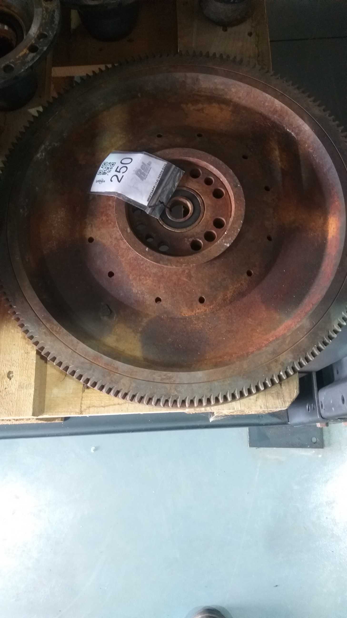 Volante Motor c/gremaleira Iveco Stralis