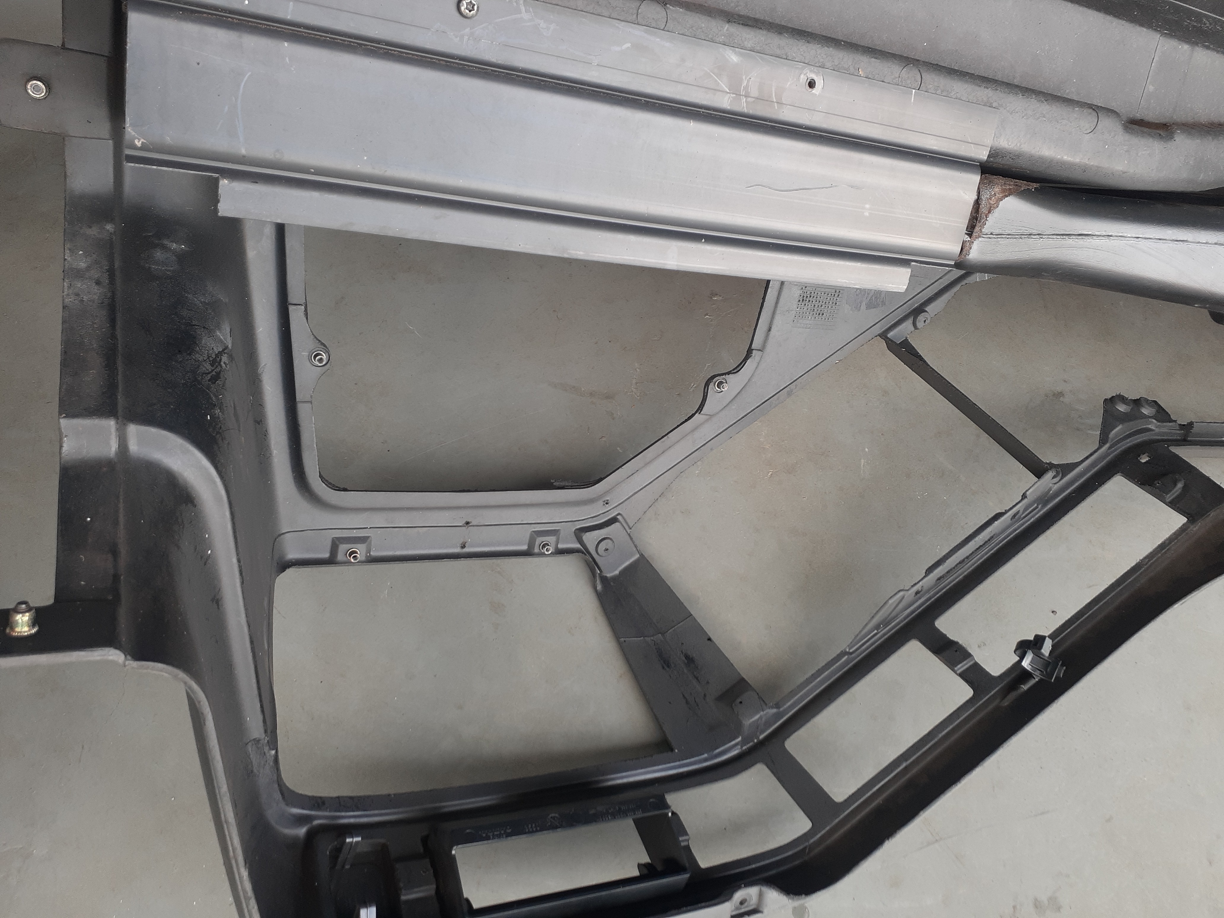 Carcaça Painel De Instrumentos Volvo Fh 2000 3981368 Cinza 5