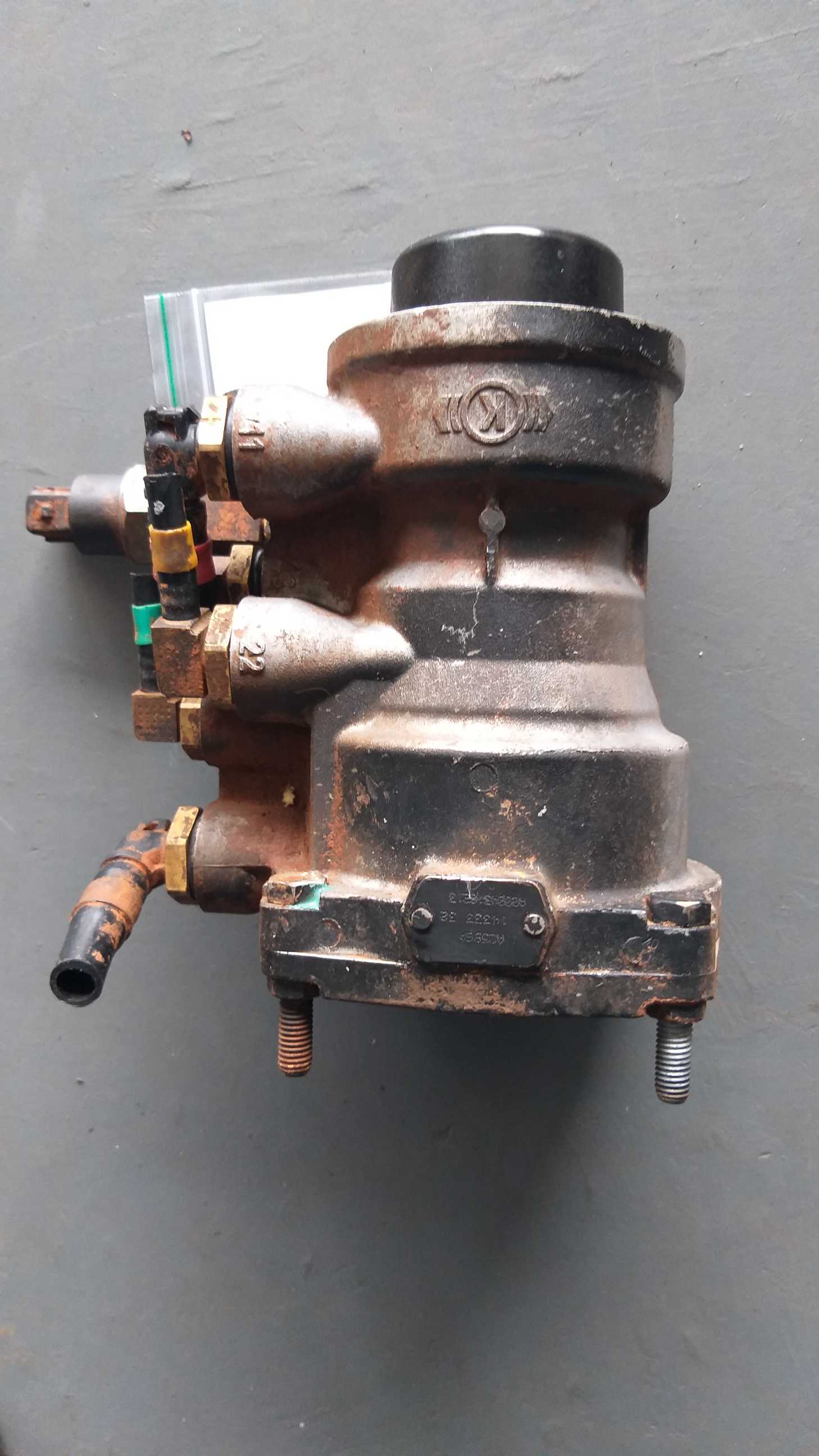 VALVULA DISTRIBUIDORA 0004318213 AXOR