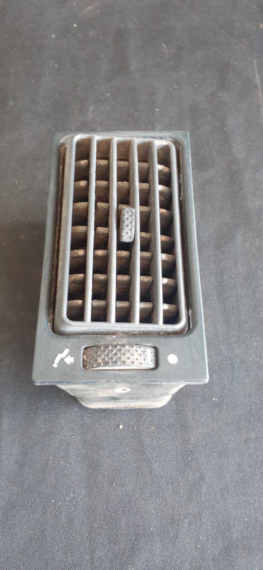 DIFUSOR DE AR IVECO 500385860