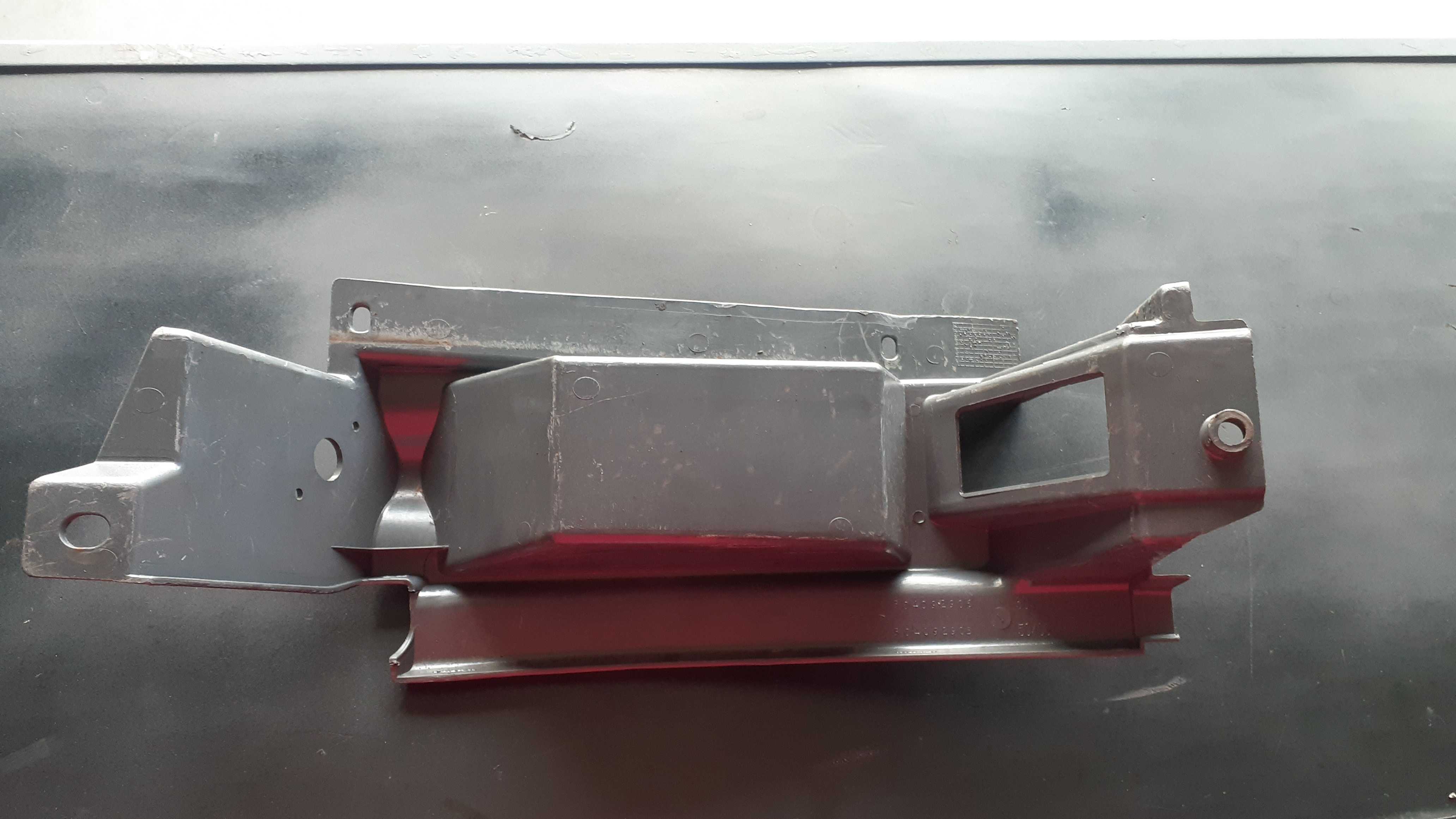 Revestimento Interno Iveco 504057456 2