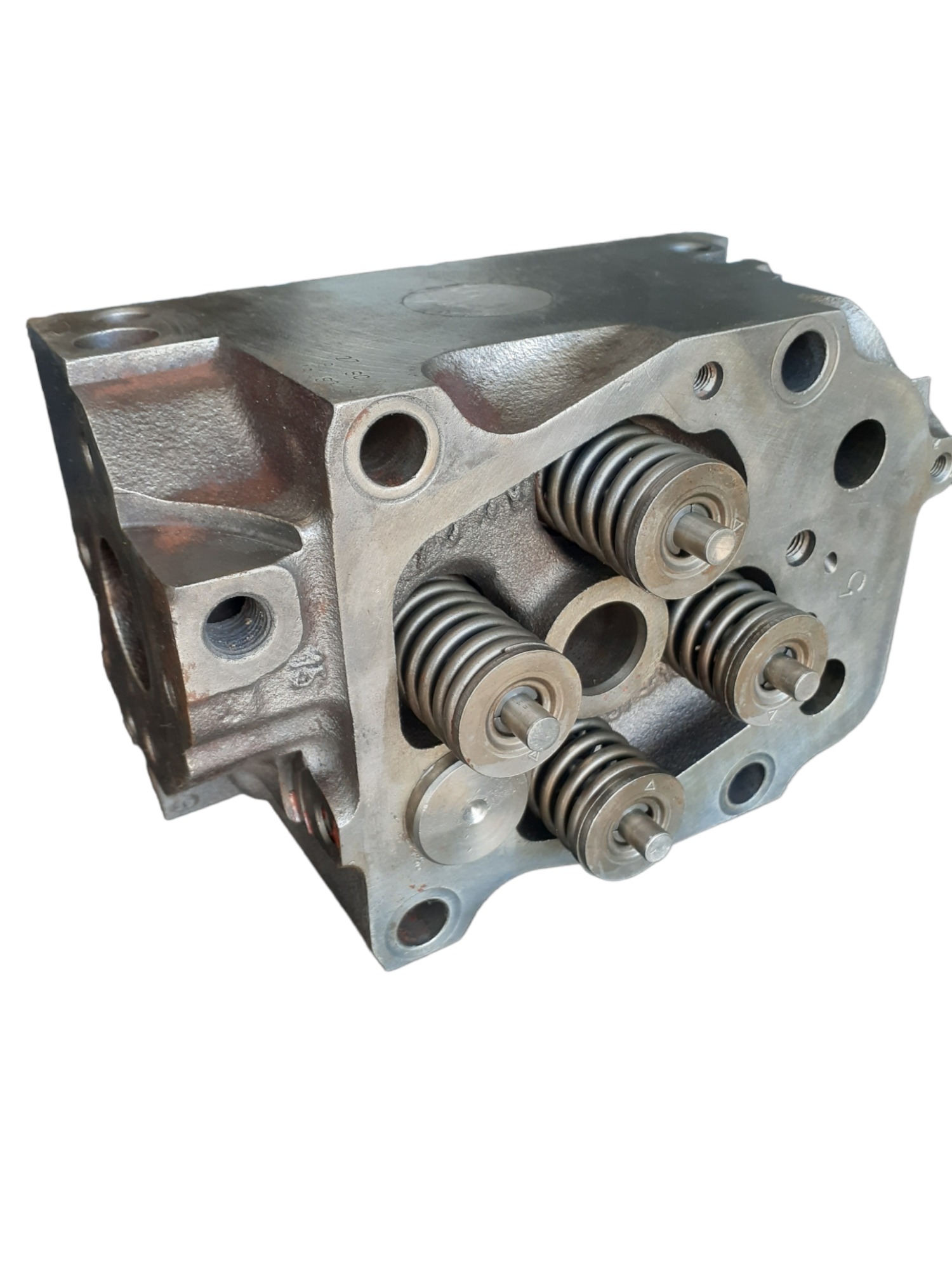 Cabeçote Original Mercedes-benz Motor Om 457 1938s 9