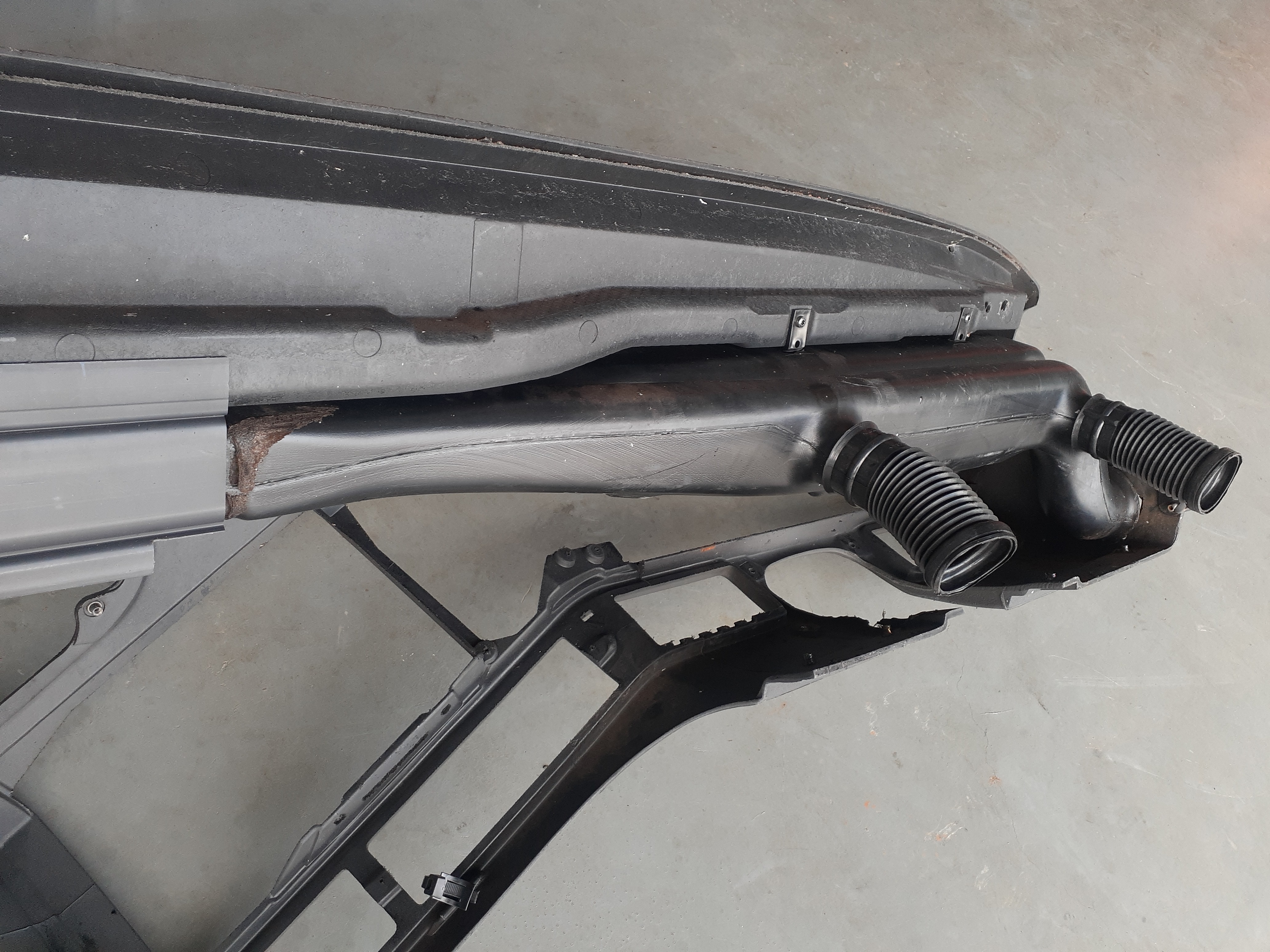Carcaça Painel De Instrumentos Volvo Fh 2000 3981368 Cinza 9
