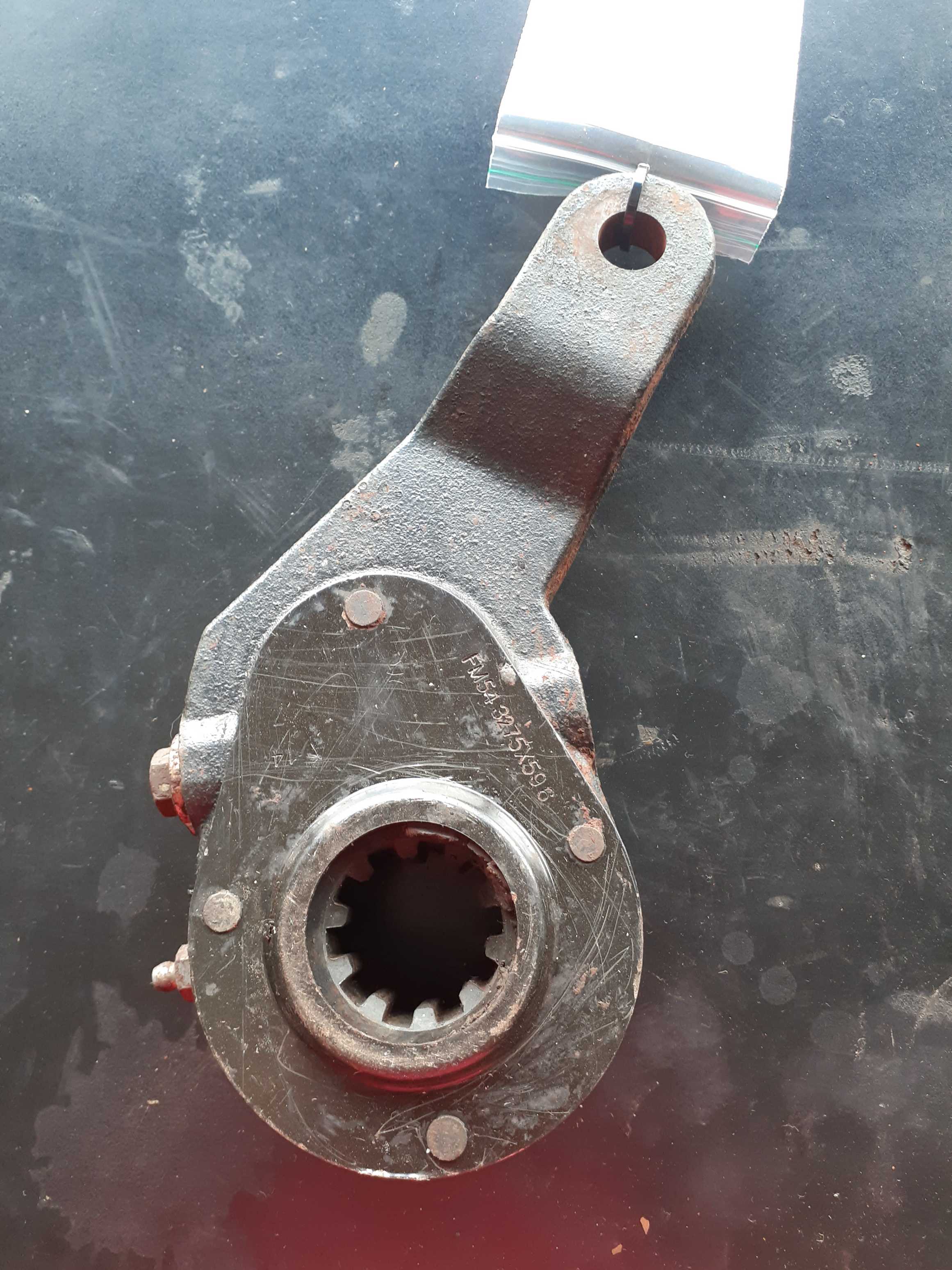 Catraca 10 Estrias 1furo Scania Serie 4 114/124 Traseiro Dir