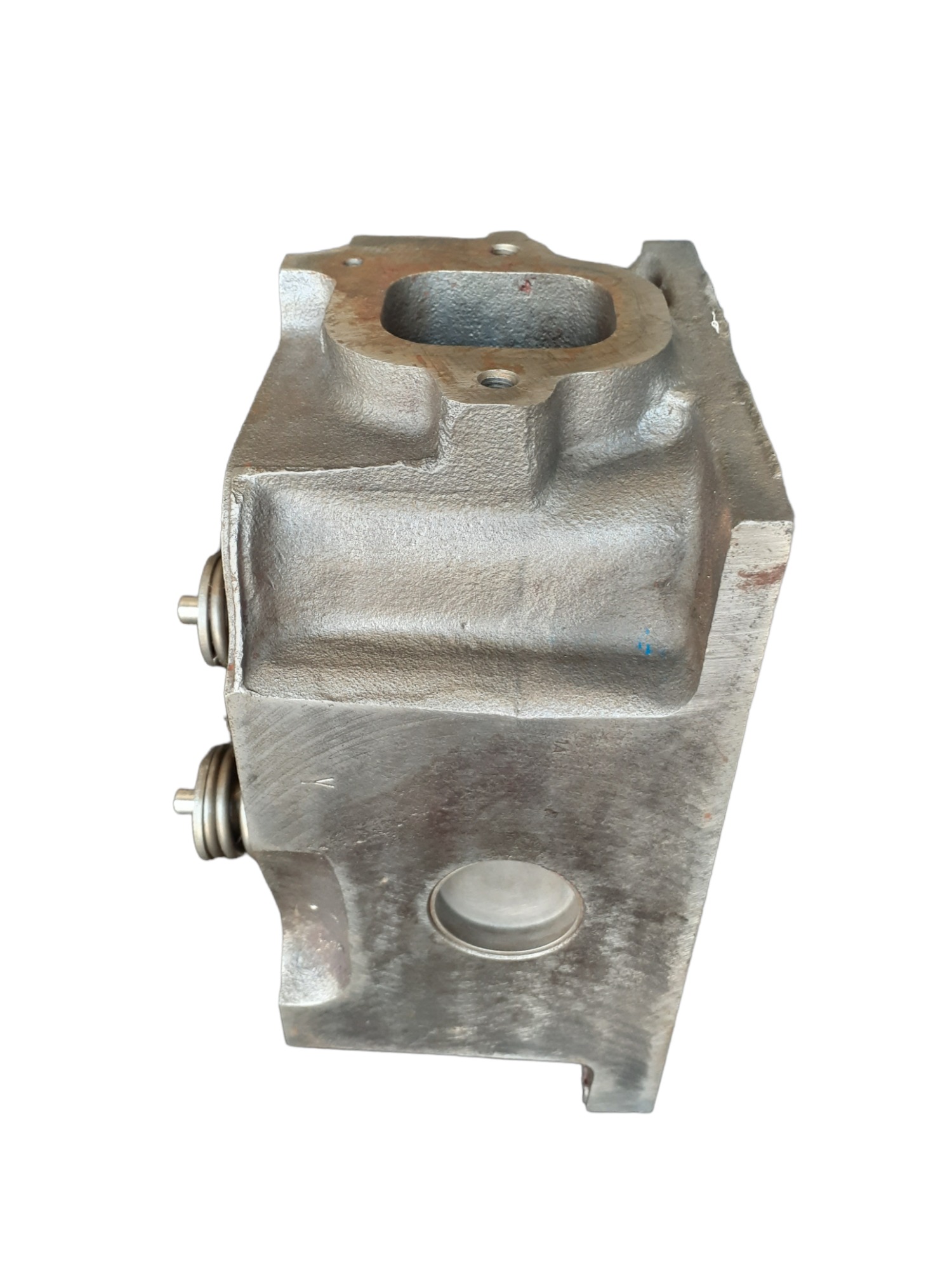 Cabeçote Original Mercedes-benz Motor Om 457 1938s 6
