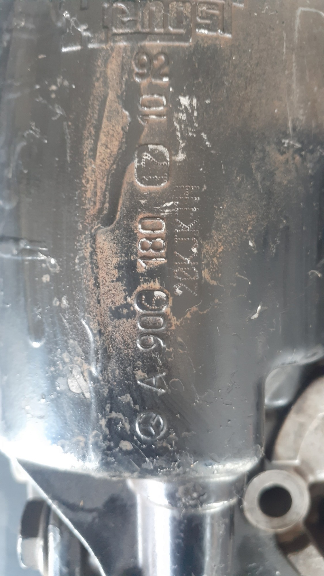 Carcaça Filtro De Óleo Mercedes-benz 9061801710 Om906 3