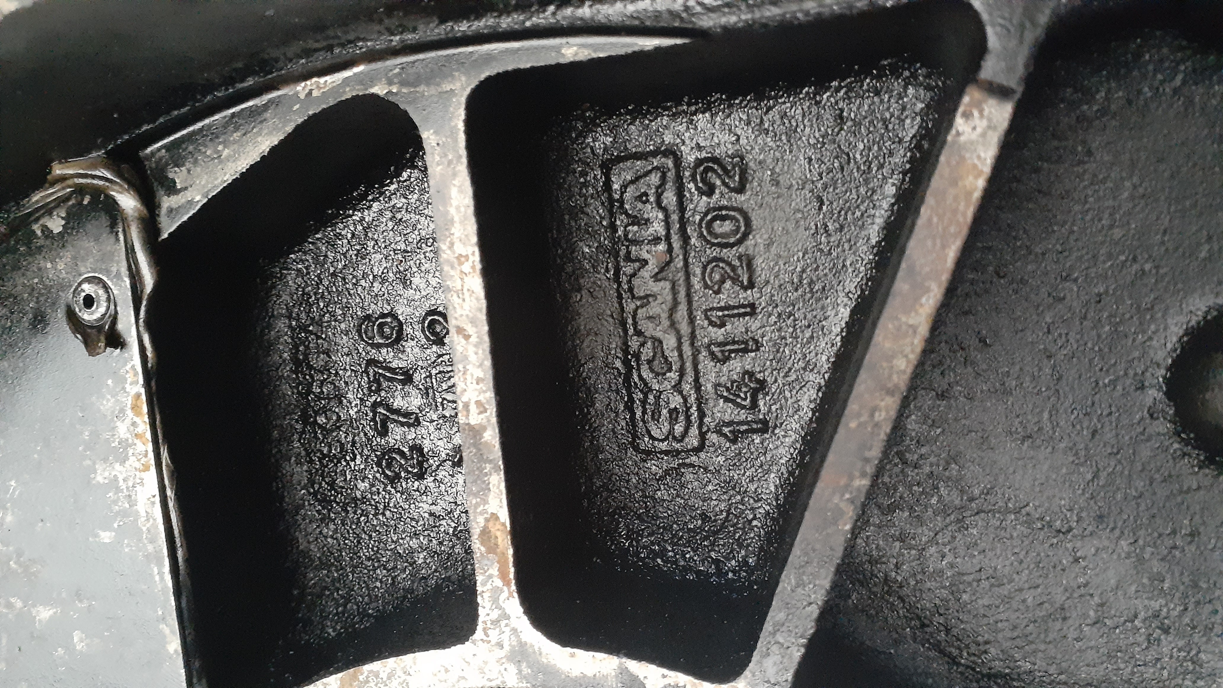 Tampa Motor Scania Serie 4 Original Dsc12 Codigo 1411202 3