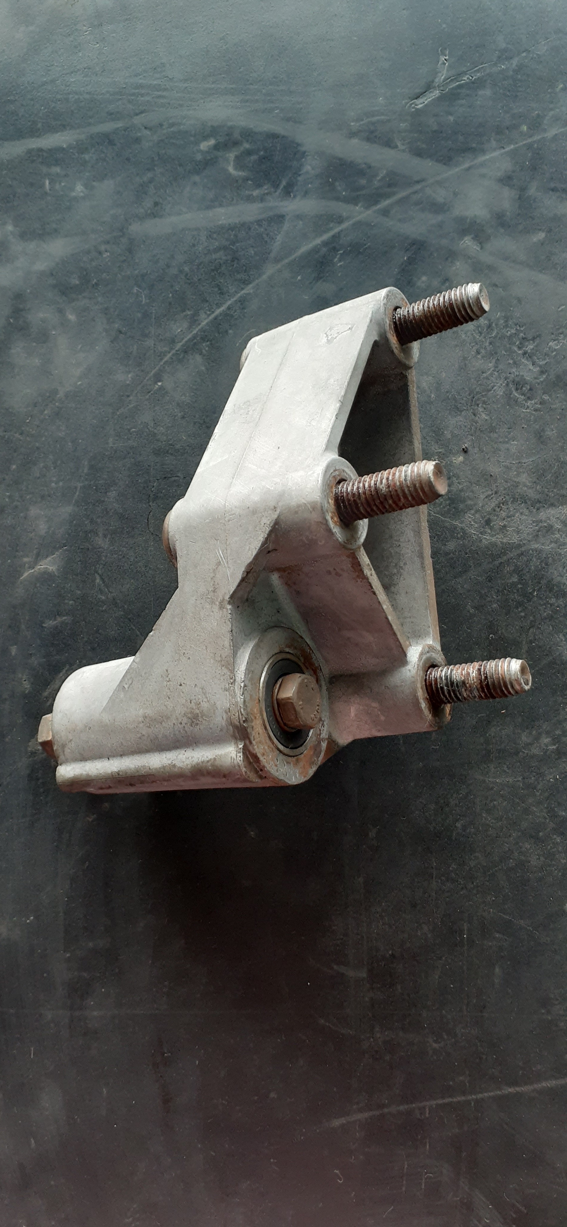 SUPORTE ALAVANCA CAMBIO S4 1354993 2