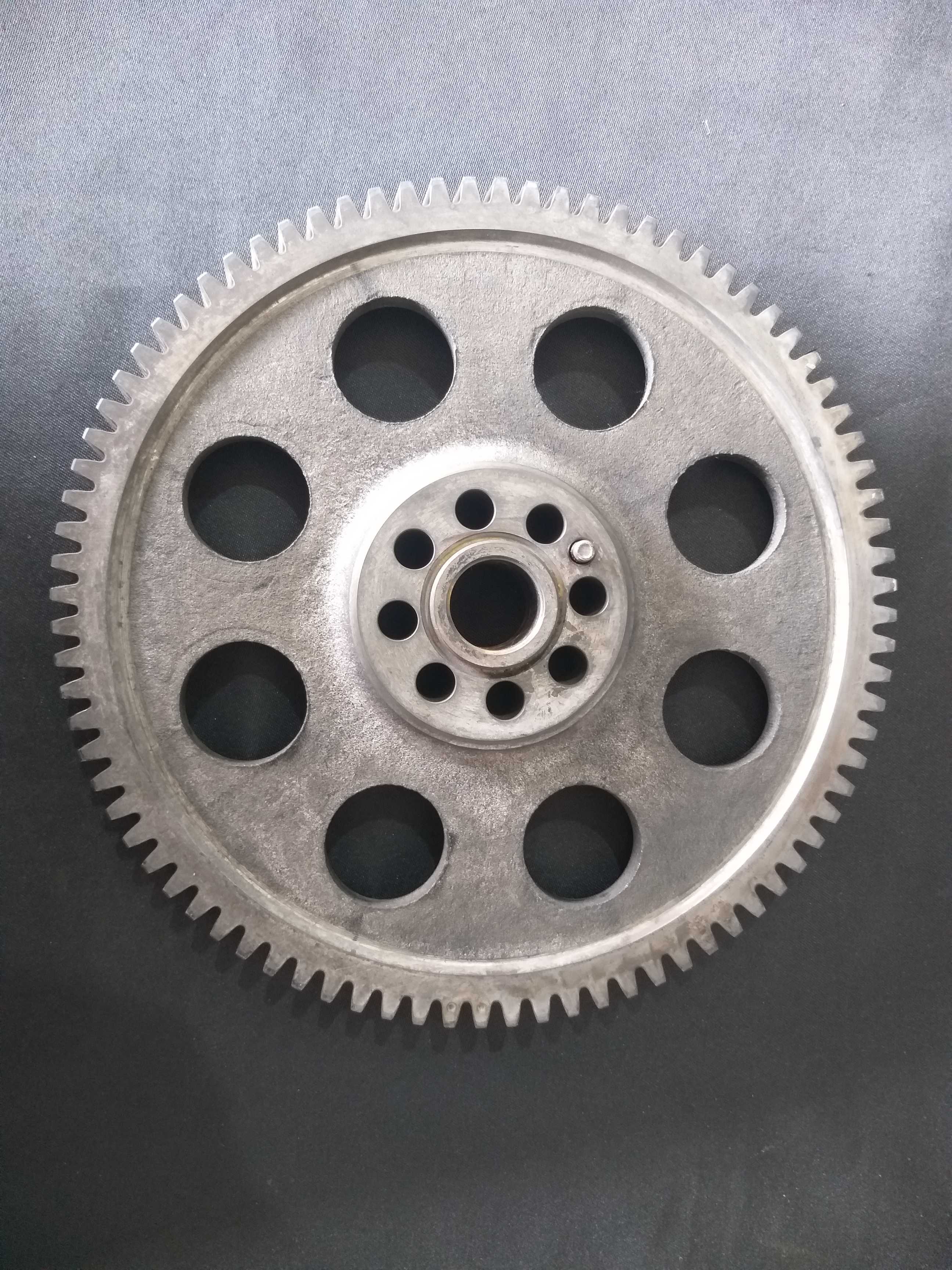 Engrenagem Comando Original Volvo Fh D13 Cod 8131386 3