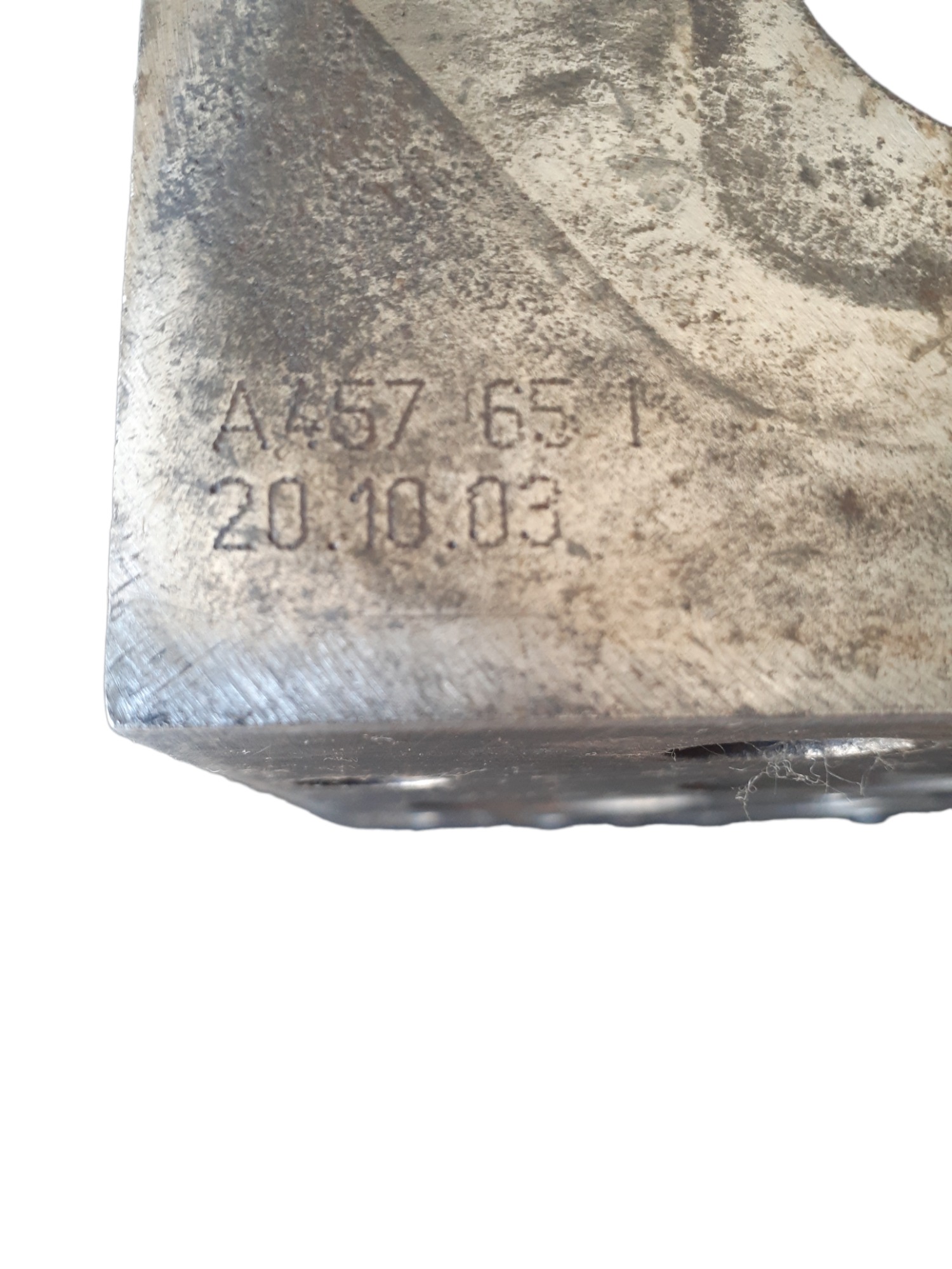 Cabeçote Original Mercedes-benz Motor Om 457 1938s 8