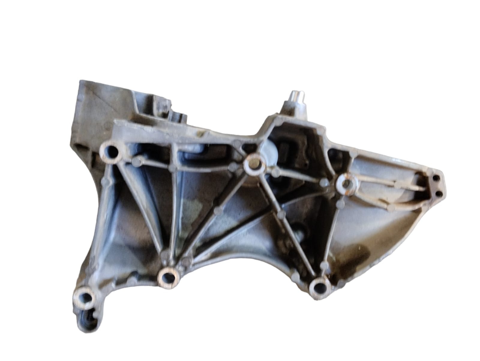 Suporte Alternador Renault Duster 2.0 2012 2013 2014 82010 5