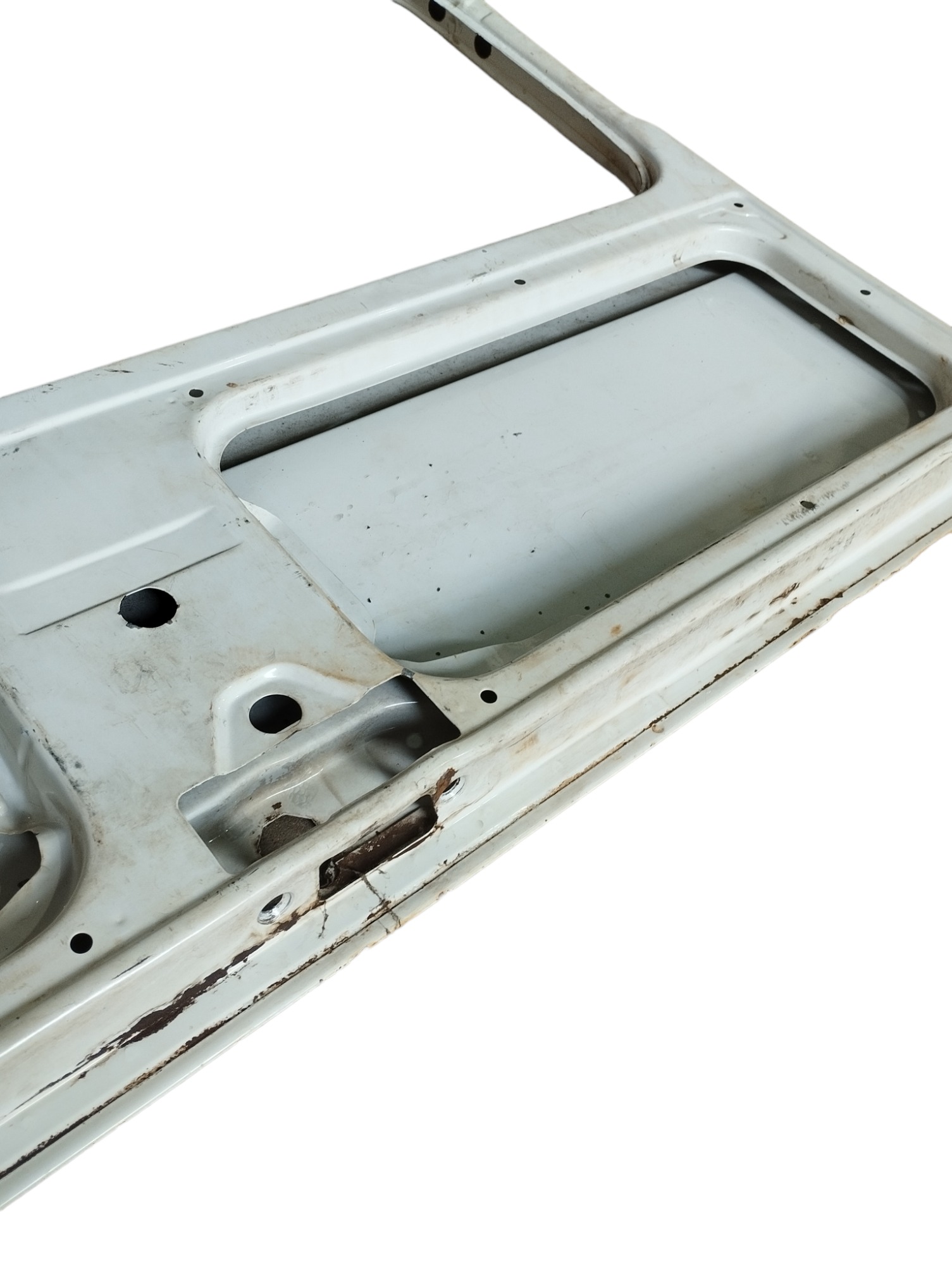 Tampa Traseira Superior Vw Kombi 1.6 2005 2006 2007 2013 10