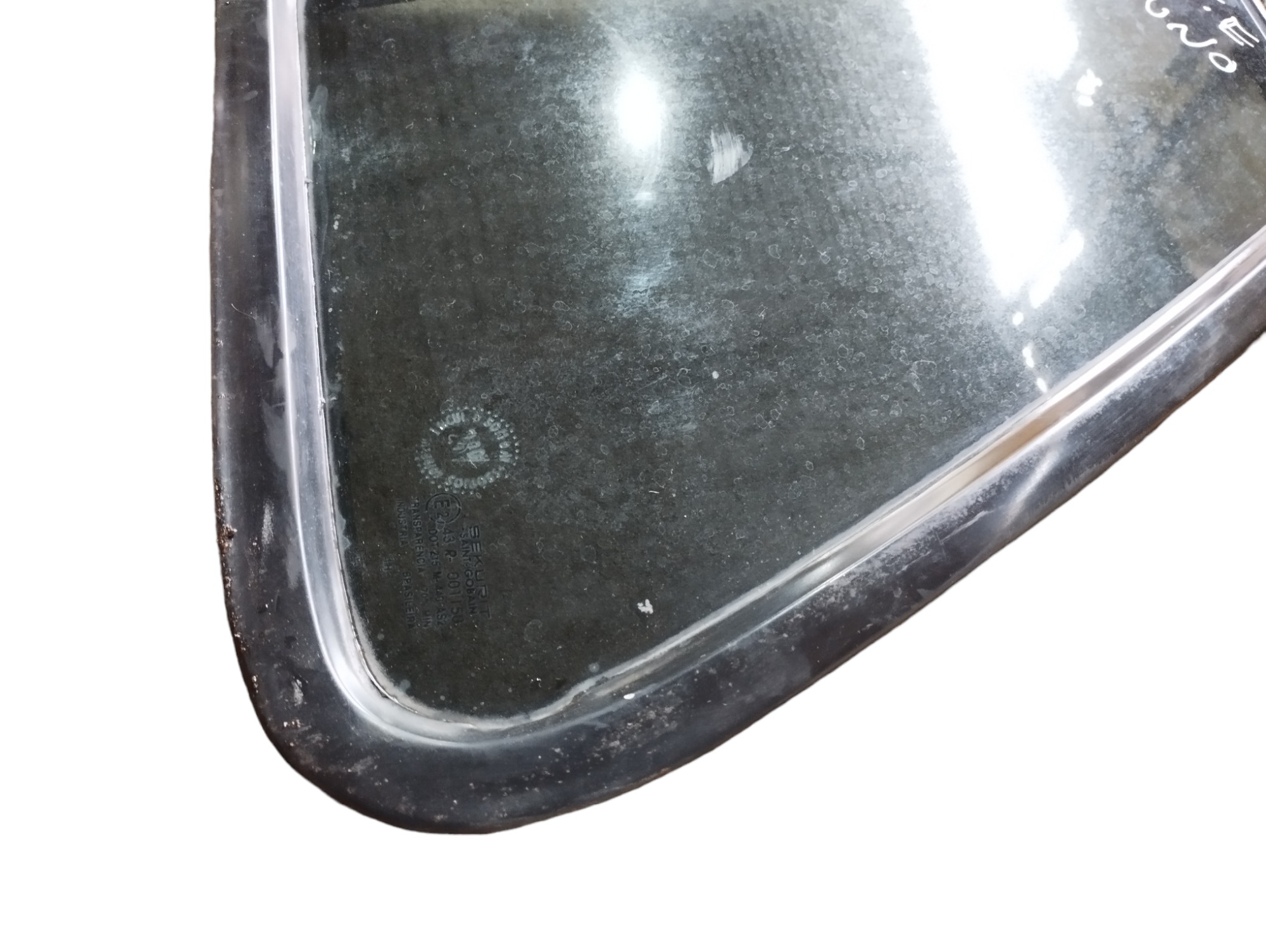 Vidro Fixo Traseiro Esquerdo Fiat Uno Mille 4p 2000 A 2006 9
