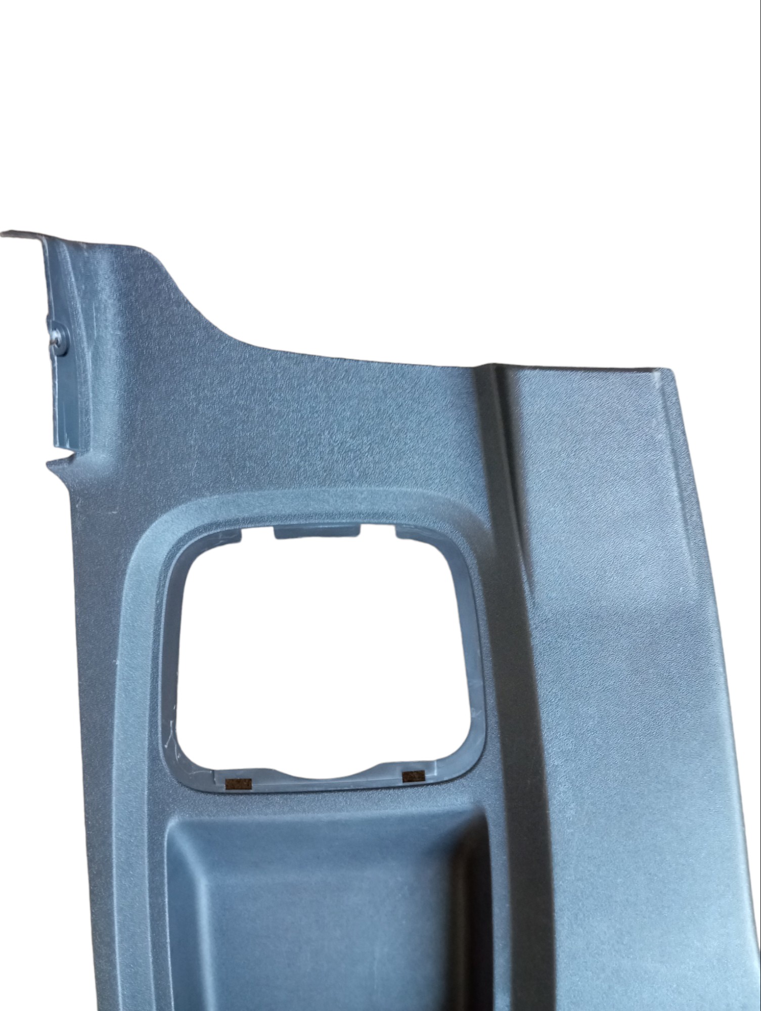 Forro Lateral Esquerdo Gm Montana 2012 2013 2014 94731746 3