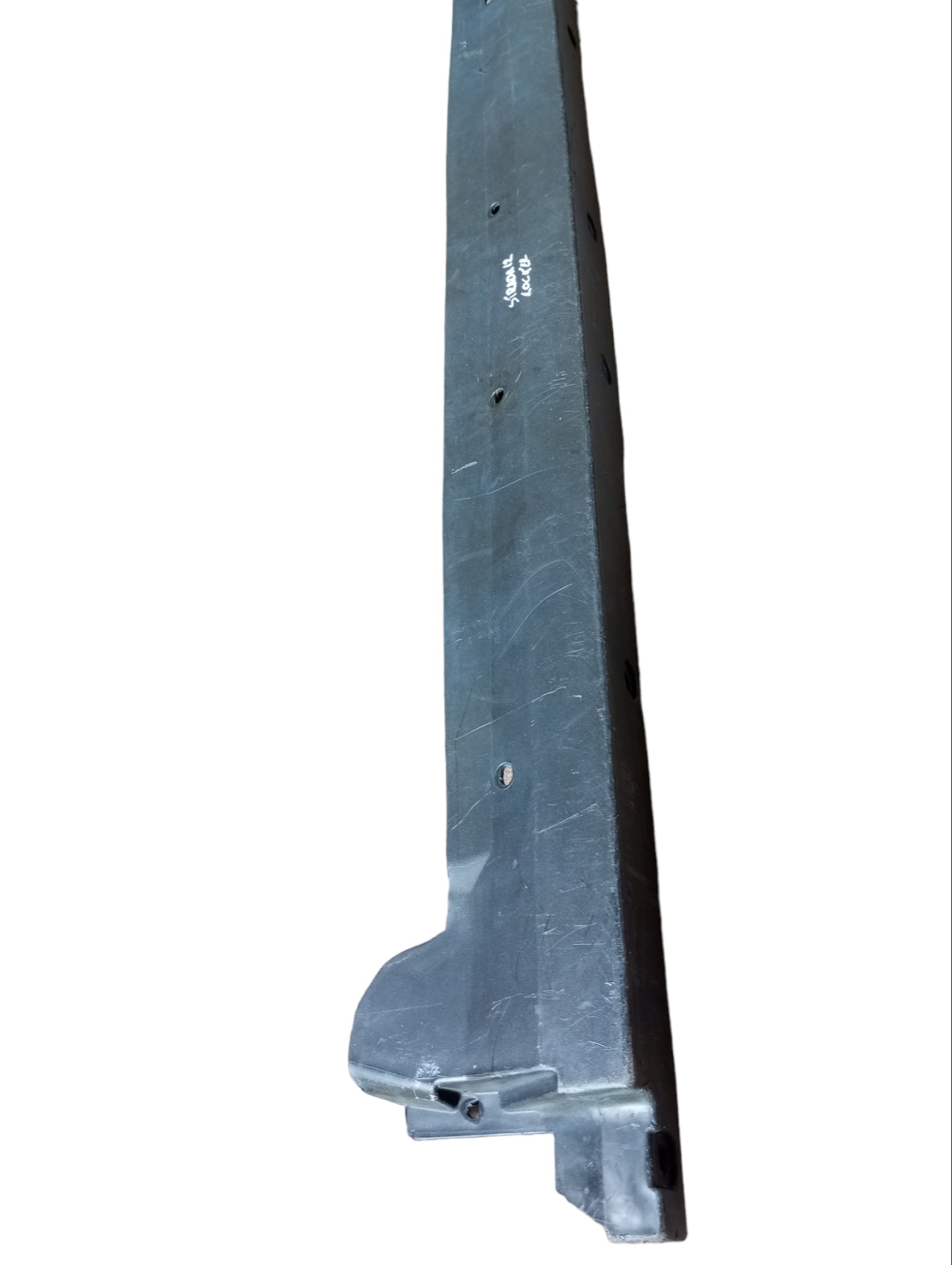 Moldura Superior Tampa Traseira Fiat Strada 2008 2009 2010 9
