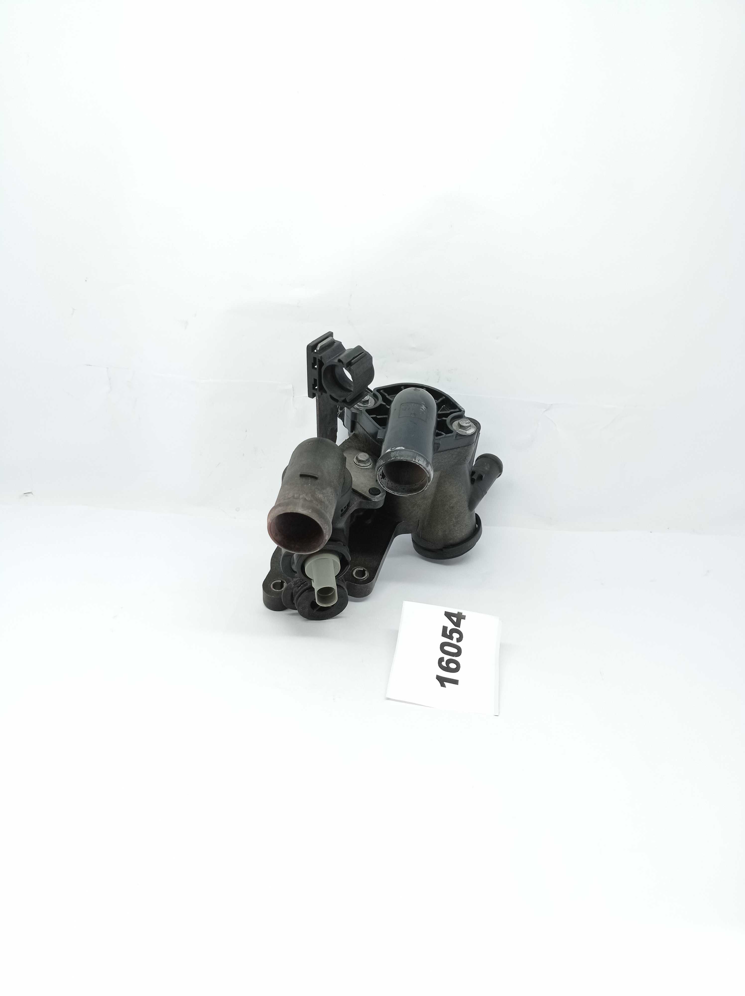 Valvula Termostatica Volkswagen Fox 1.6  08 A 12 032121026
